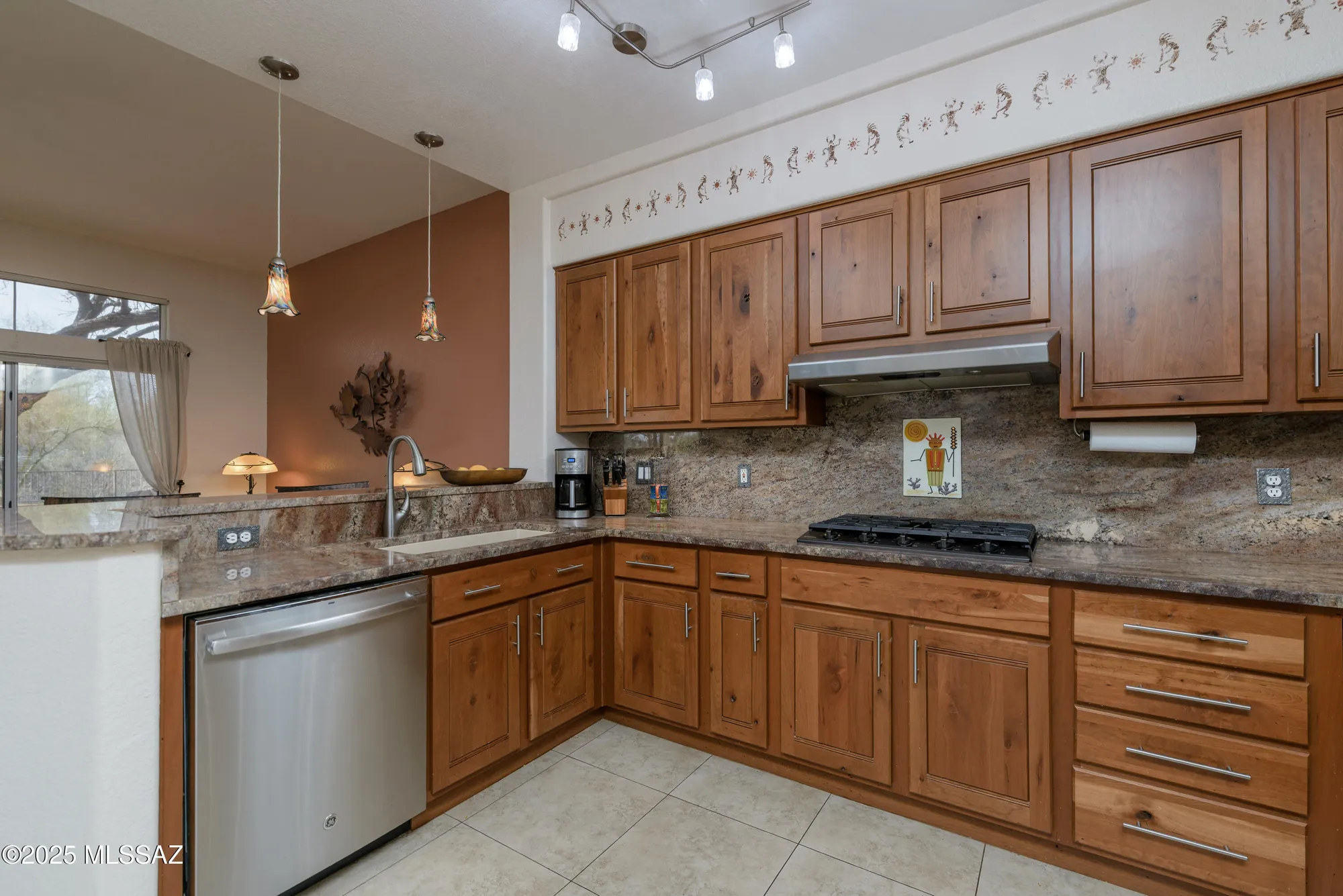 Property Slideshow image 18 of 37 | 14393 n lost arrow dr, Oro Valley, AZ, 85755