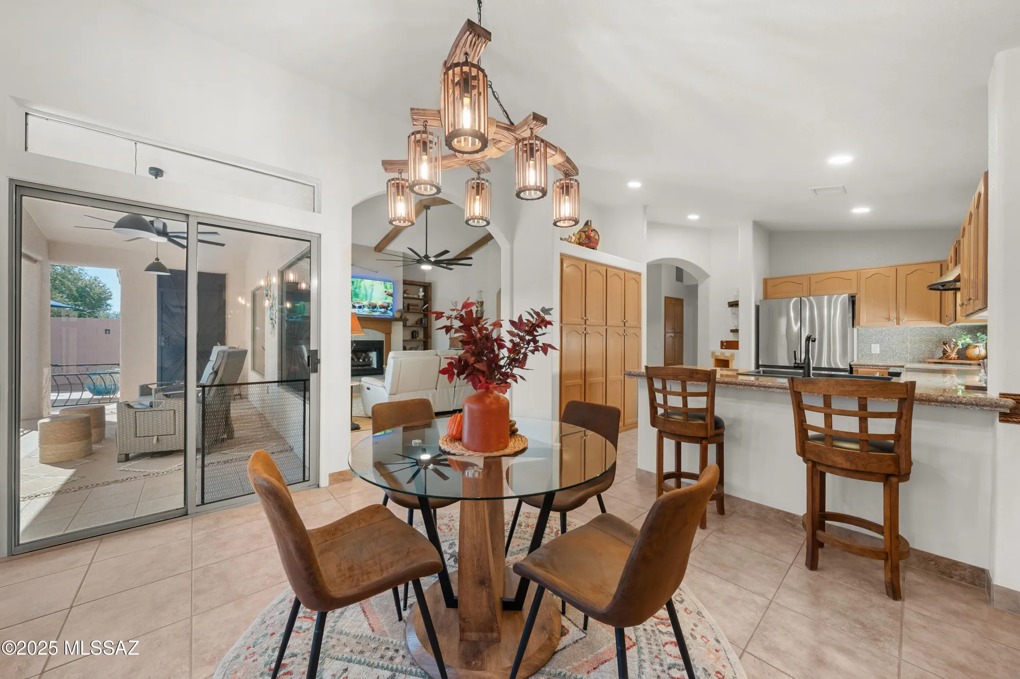 Property Slideshow image 5 of 50 | 2815 glengarry way, Sierra Vista, AZ, 85650