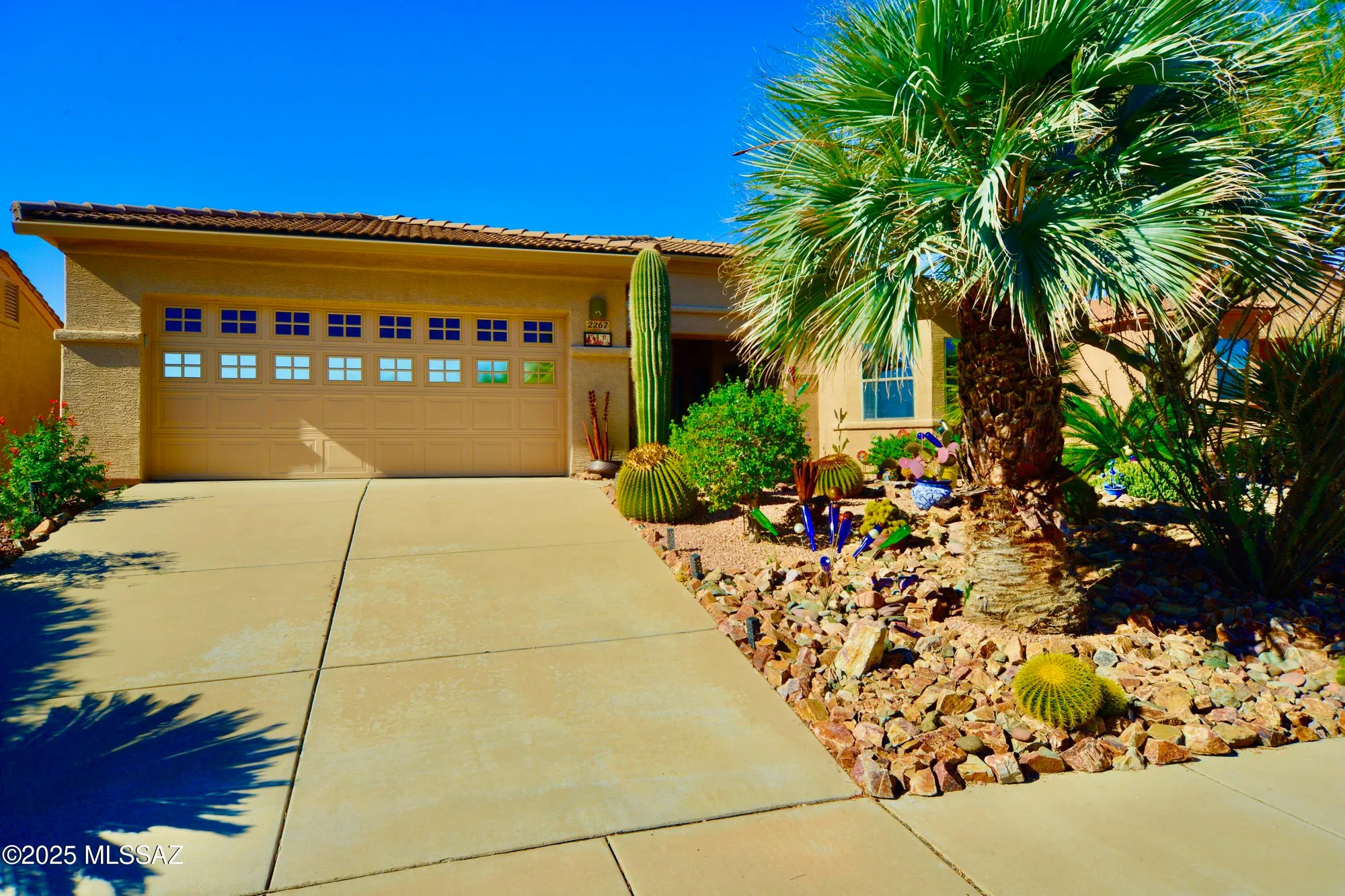 Property Slideshow image 1 of 46 | 2267 w calle casas lindas, Green Valley, AZ, 85622