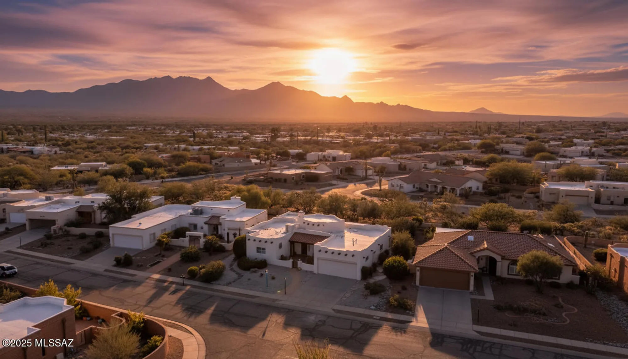 Property Slideshow image 1 of 22 | 981 w camino delicias, Green Valley, AZ, 85614