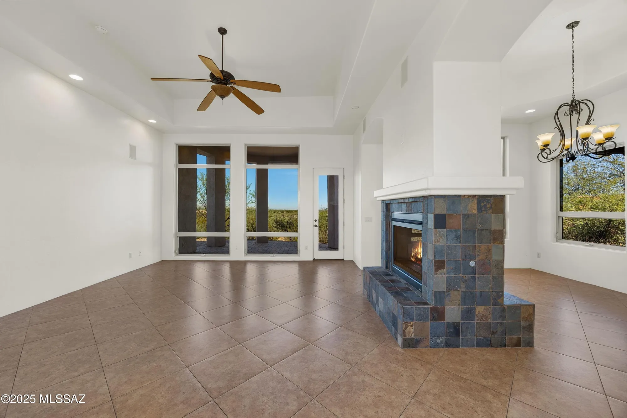 Property Slideshow image 7 of 34 | 1120 s kent spring pl, Green Valley, AZ, 85614