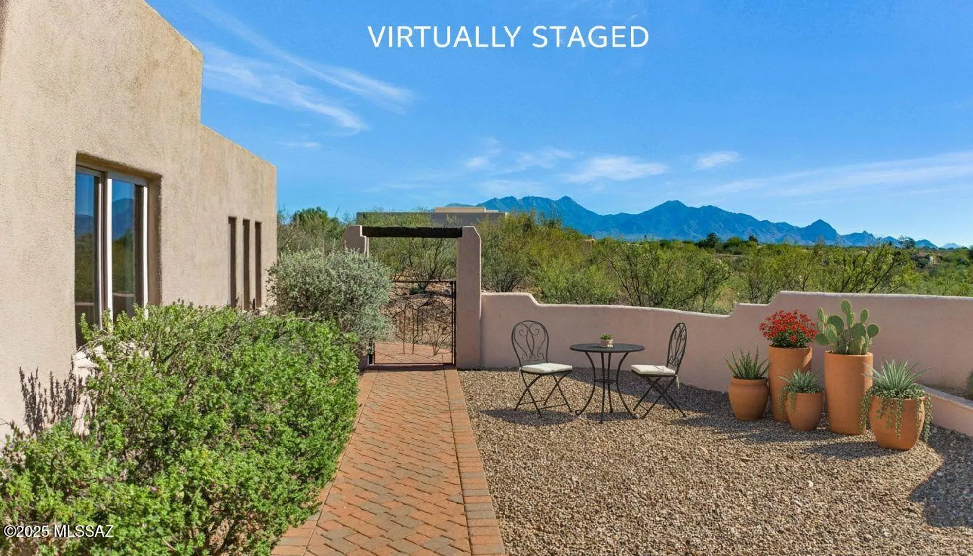 Property Slideshow image 4 of 34 | 1120 s kent spring pl, Green Valley, AZ, 85614