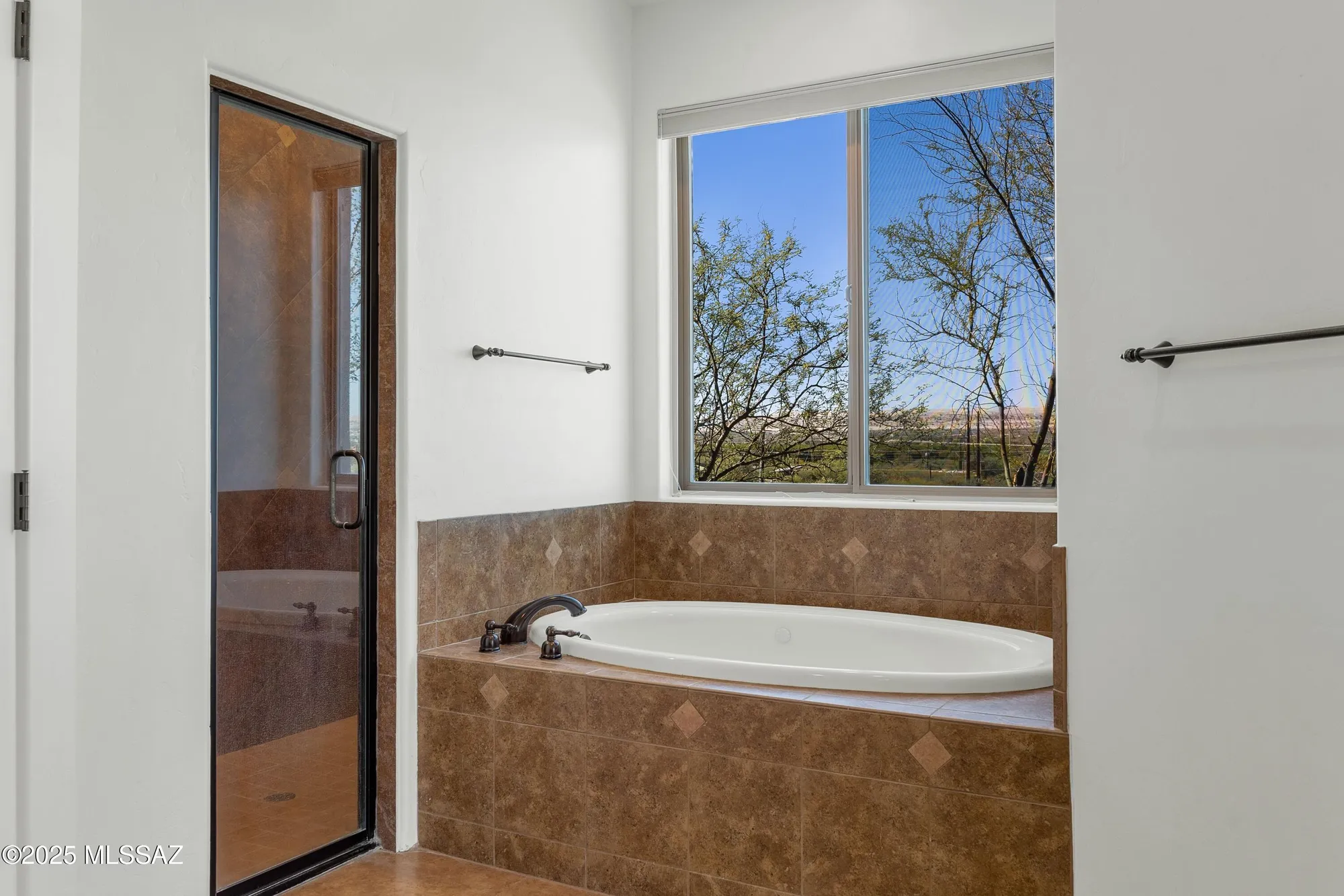 Property Slideshow image 25 of 34 | 1120 s kent spring pl, Green Valley, AZ, 85614