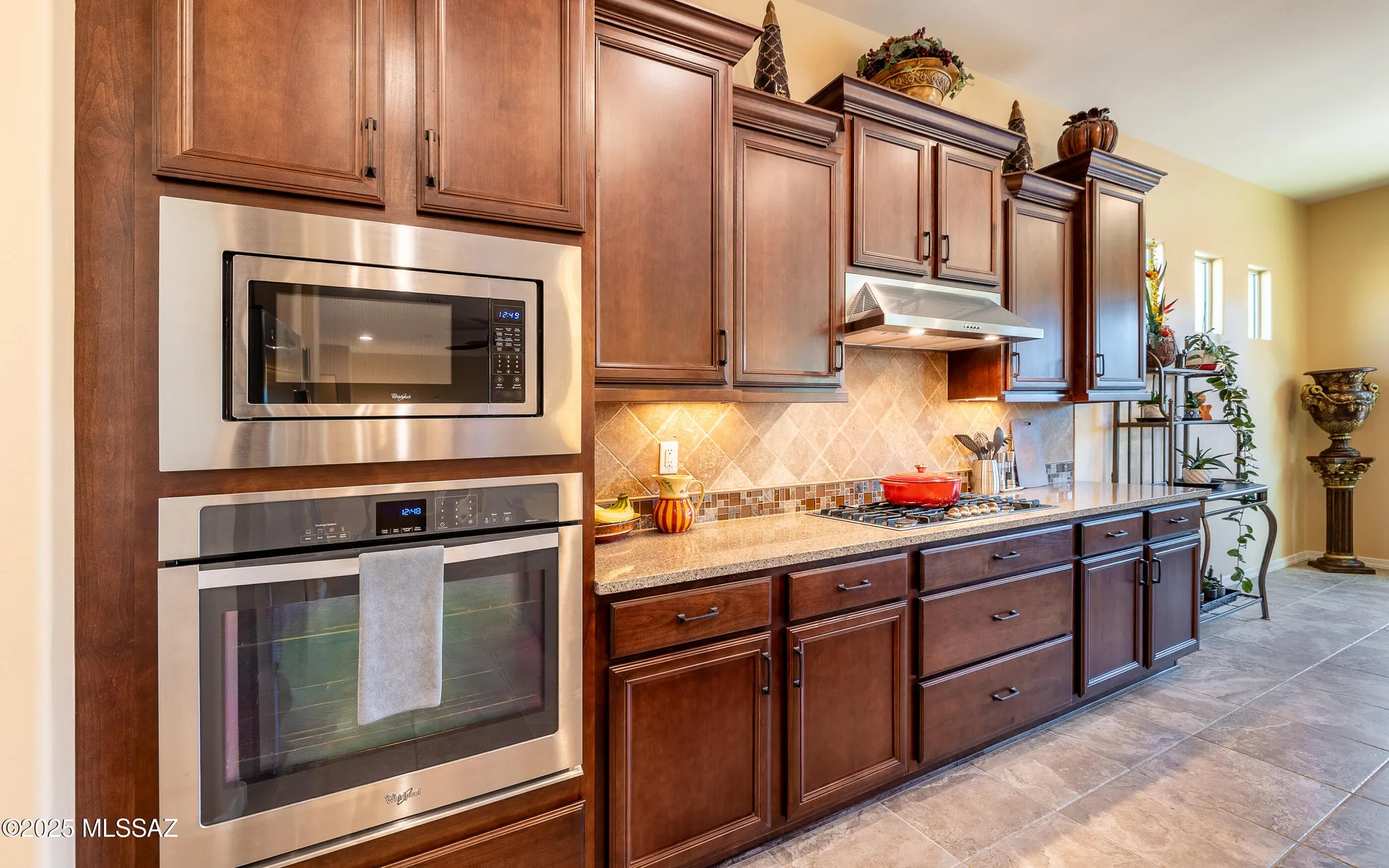Property Slideshow image 14 of 46 | 14242 n bright angel trl, Marana, AZ, 85658