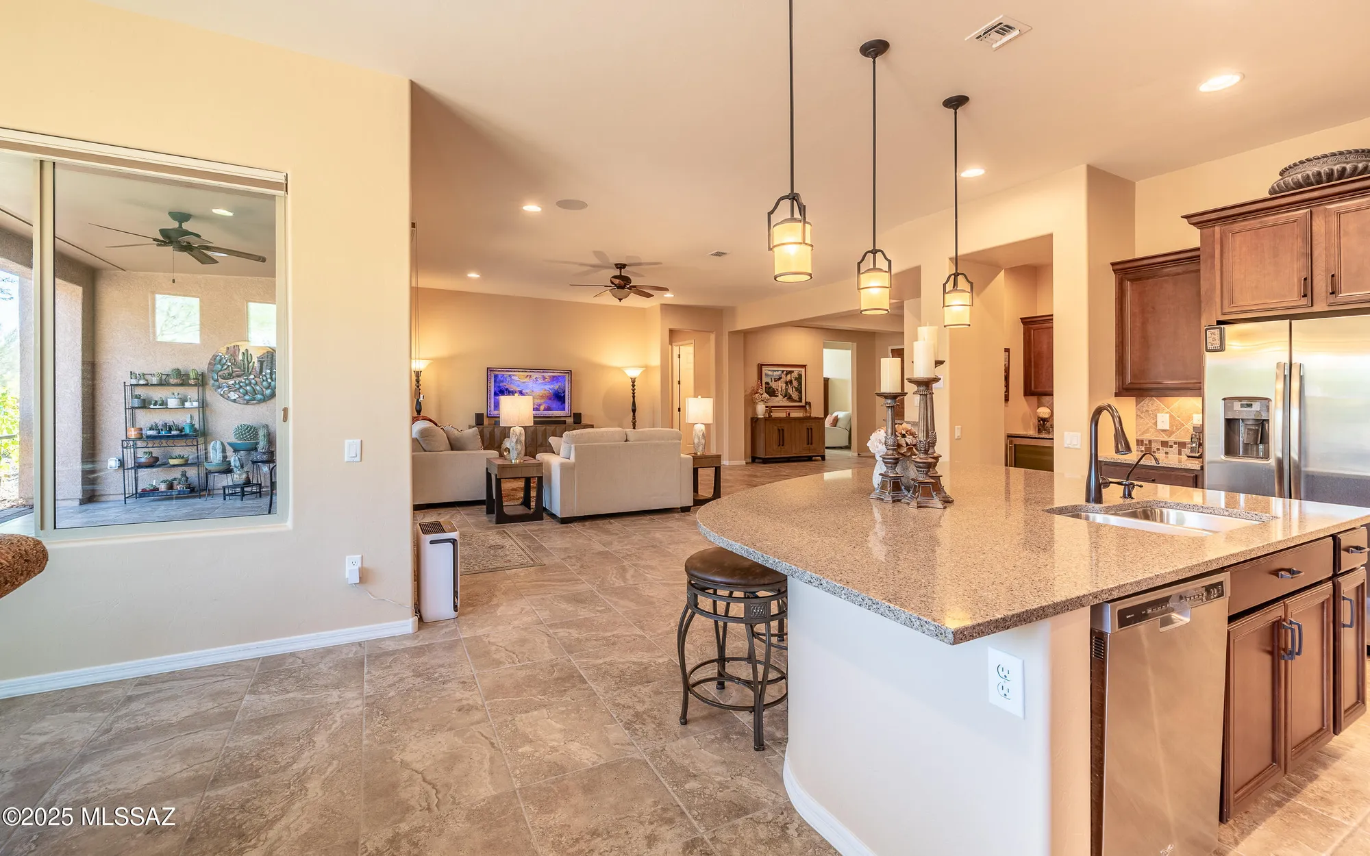 Property Slideshow image 11 of 46 | 14242 n bright angel trl, Marana, AZ, 85658