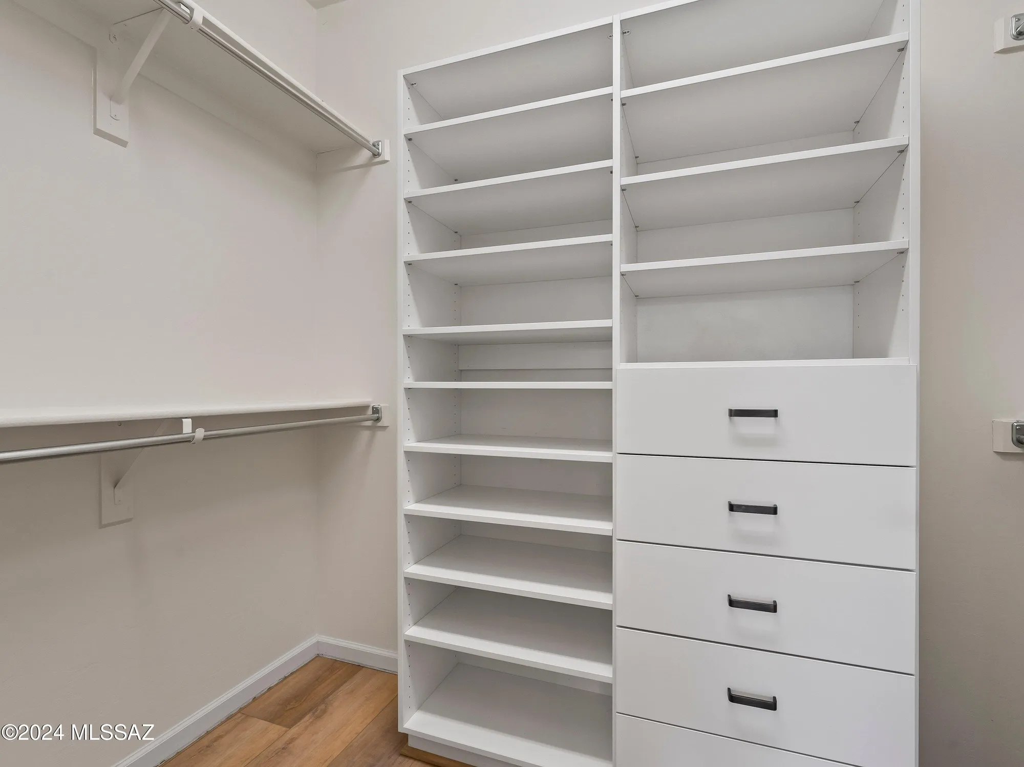 Property Slideshow image 19 of 36 | 39474 s summerwood dr, Saddlebrooke, AZ, 85739