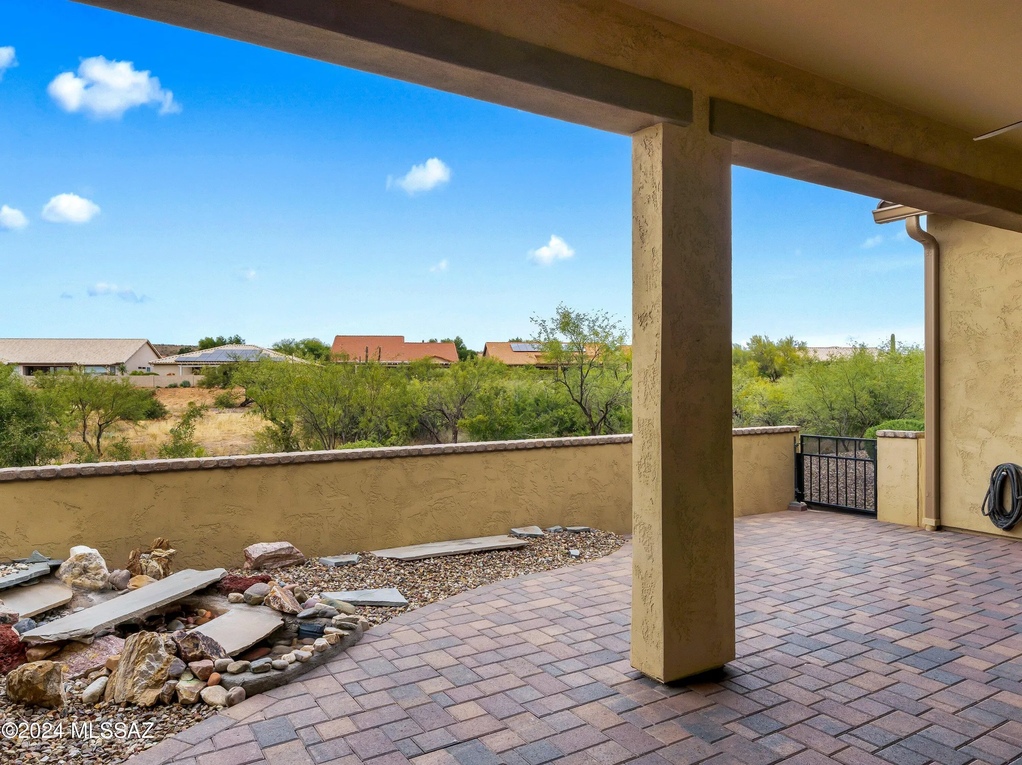 Property Slideshow image 31 of 36 | 39474 s summerwood dr, Saddlebrooke, AZ, 85739