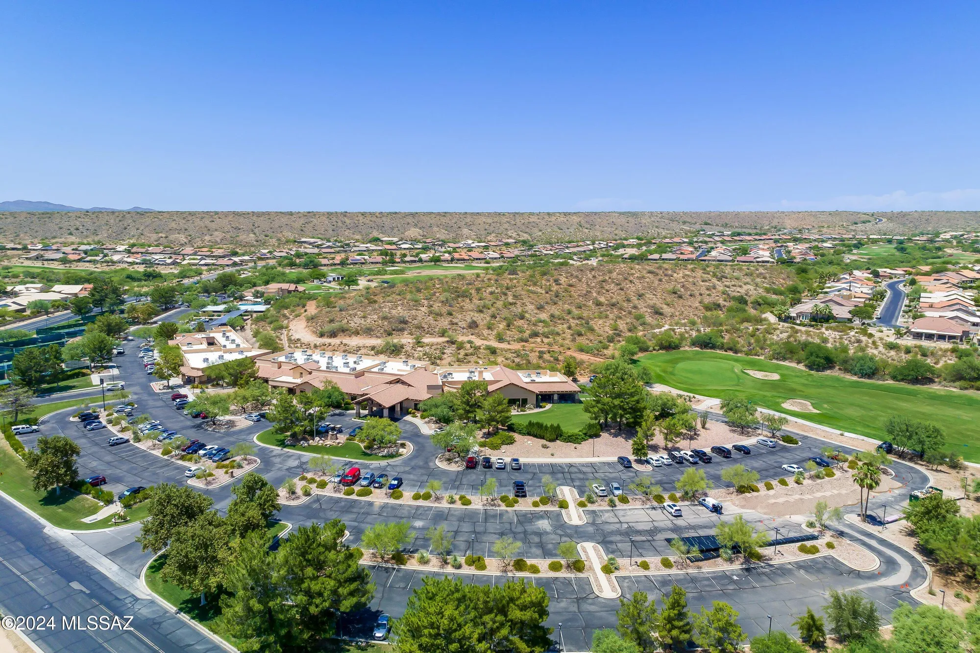 Property Slideshow image 35 of 36 | 39474 s summerwood dr, Saddlebrooke, AZ, 85739