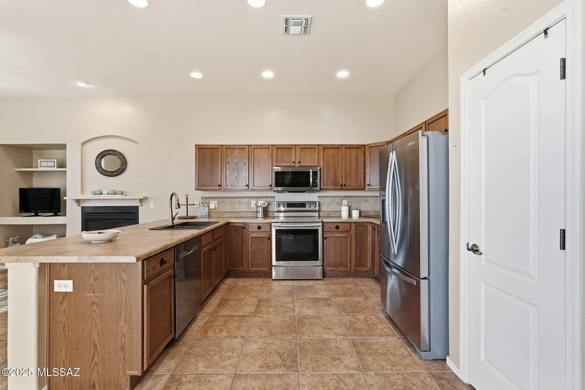 Property Slideshow image 15 of 47 | 2283 w calle guatamote, Green Valley, AZ, 85622