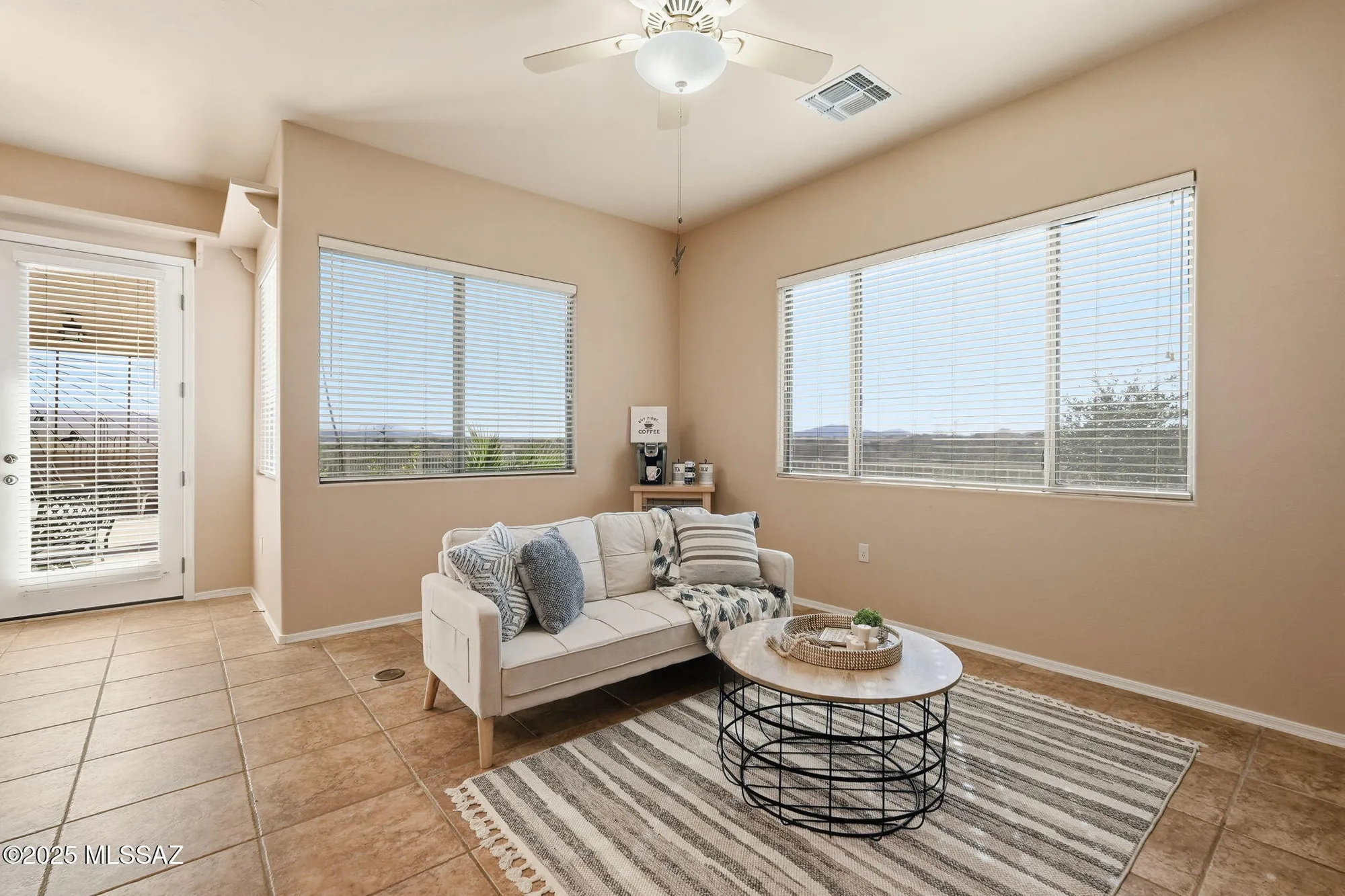 Property Slideshow image 13 of 47 | 2283 w calle guatamote, Green Valley, AZ, 85622