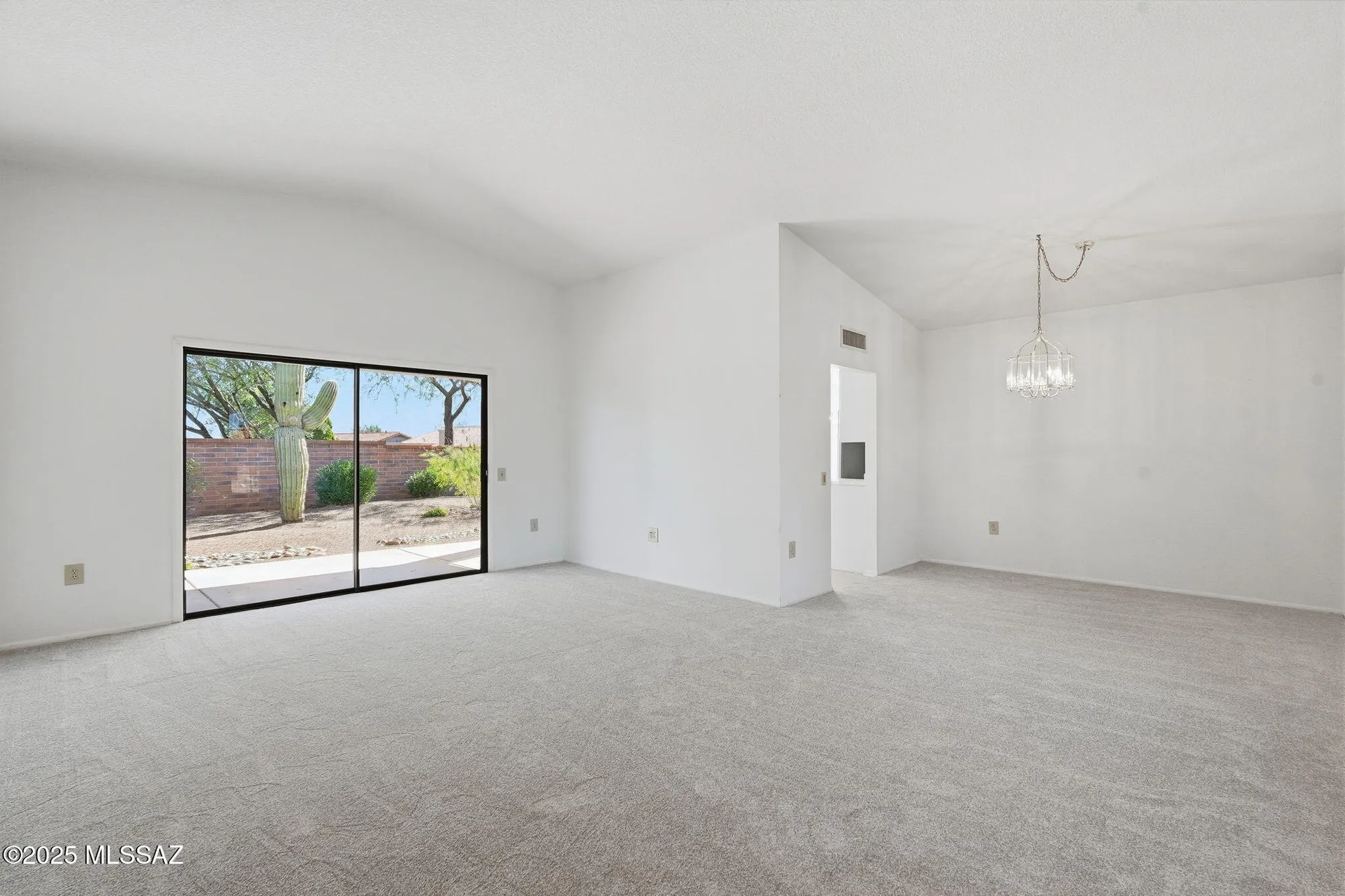 Property Slideshow image 14 of 38 | 14380 n coyote canyon ln, Oro Valley, AZ, 85755