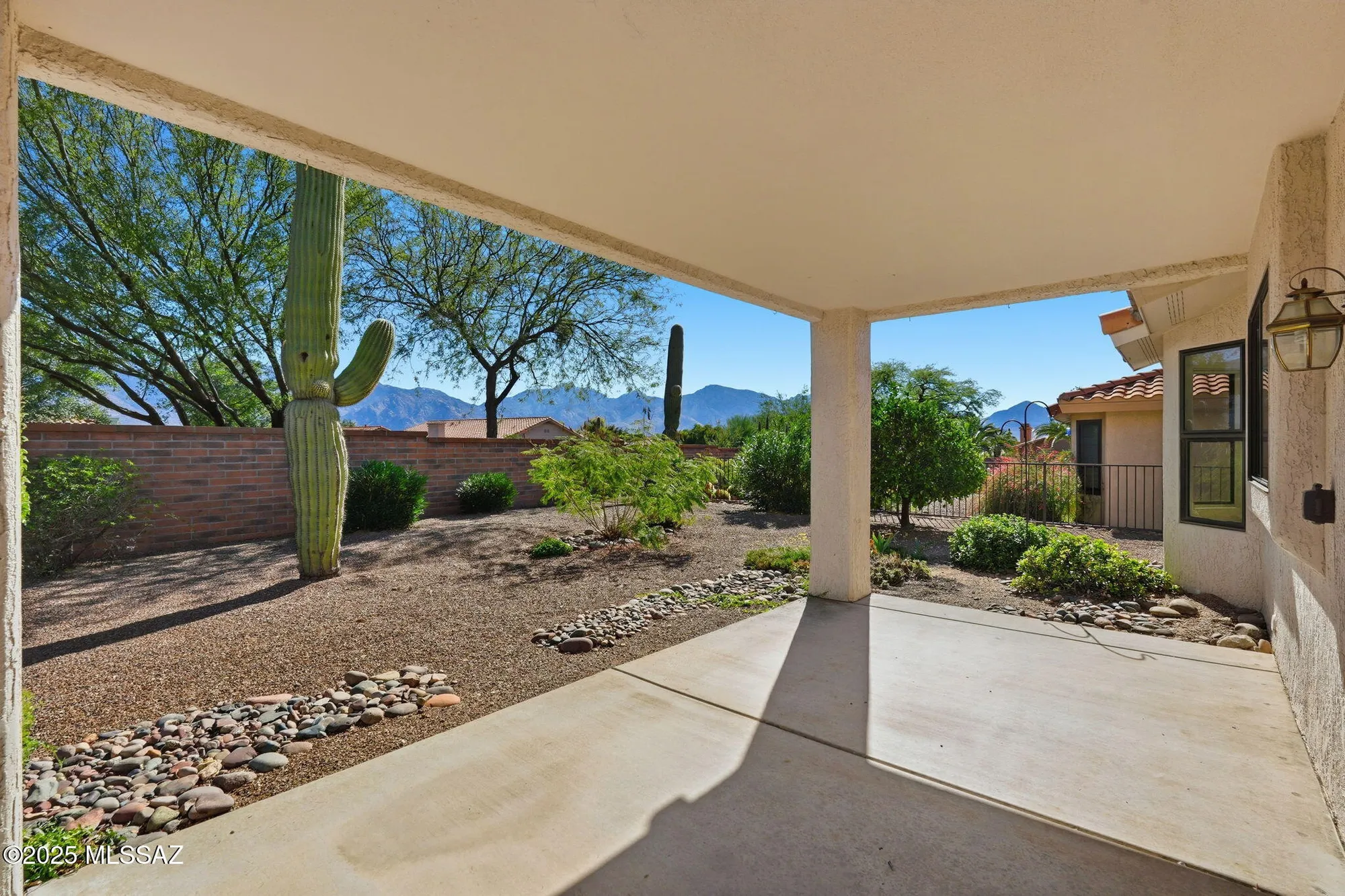 Property Slideshow image 2 of 38 | 14380 n coyote canyon ln, Oro Valley, AZ, 85755
