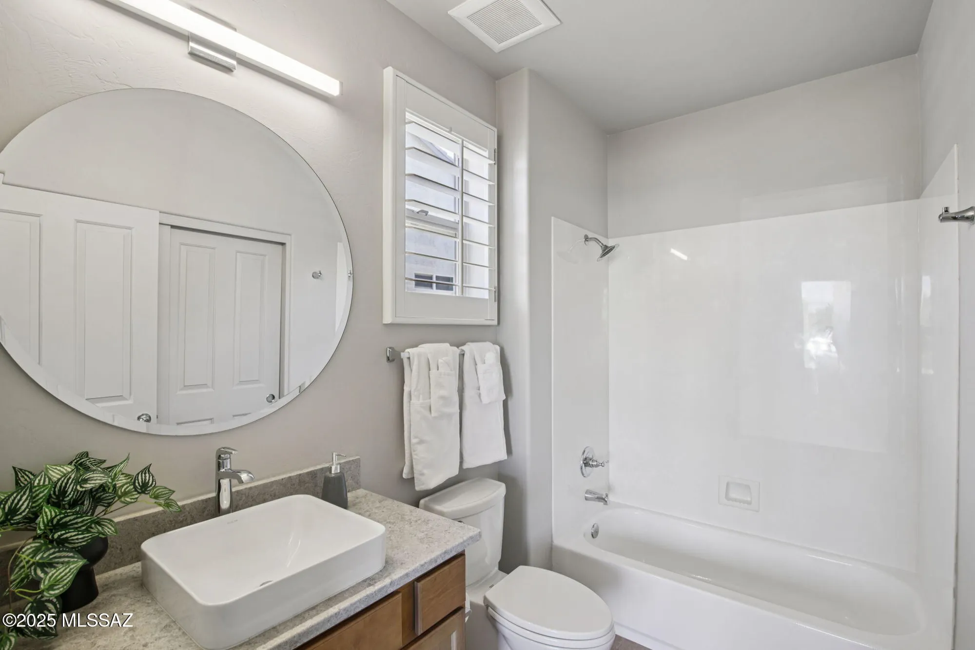 Property Slideshow image 20 of 39 | 60047 e arroyo vista dr, Oracle, AZ, 85623