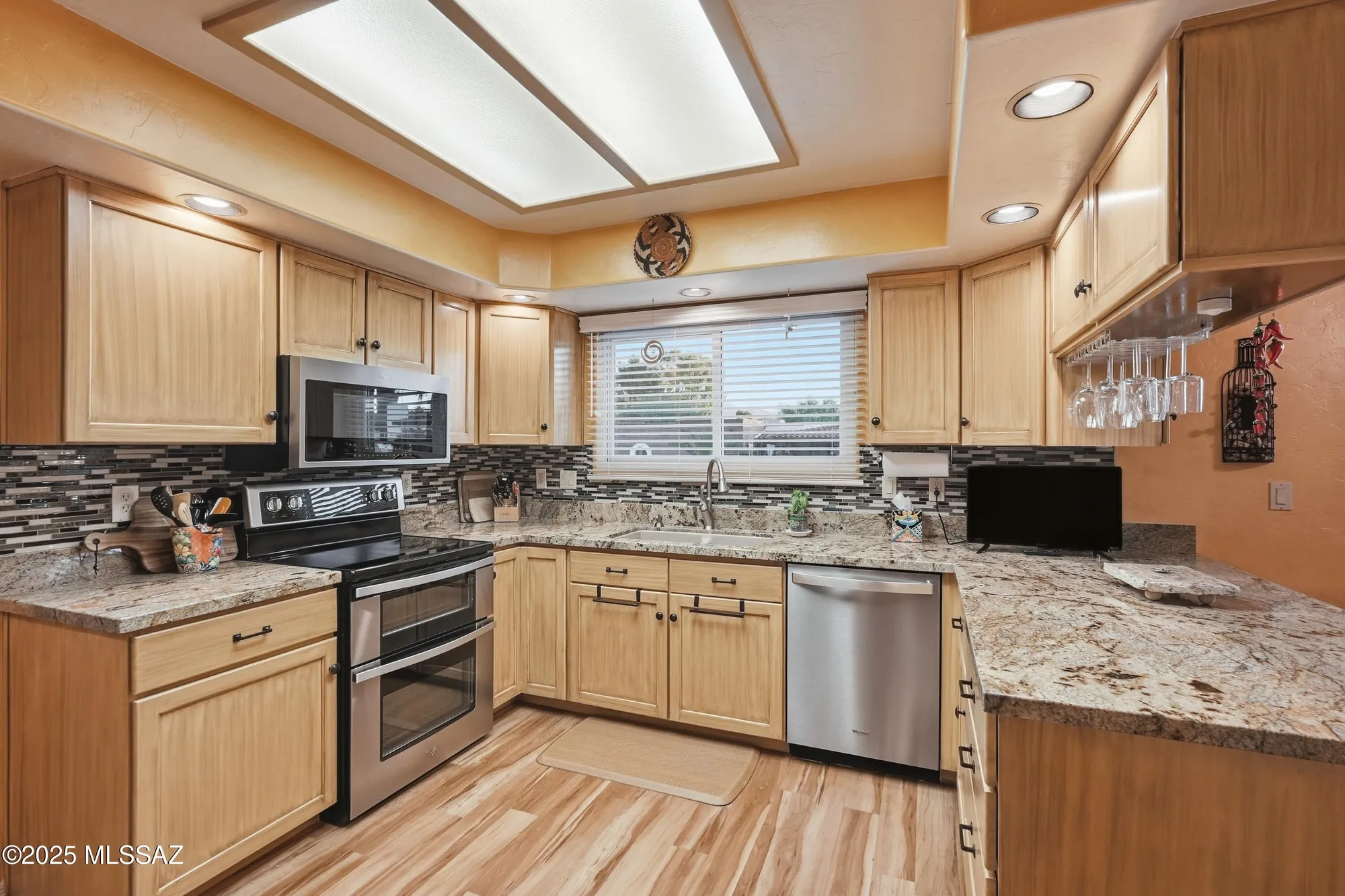 Property Slideshow image 14 of 38 | 425 e paseo chuparosas, Green Valley, AZ, 85614