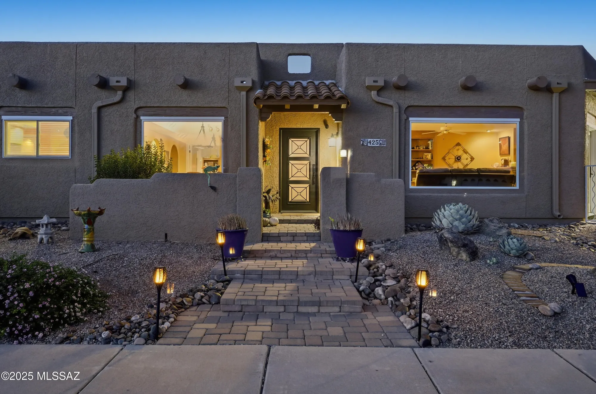 Property Slideshow image 4 of 38 | 425 e paseo chuparosas, Green Valley, AZ, 85614