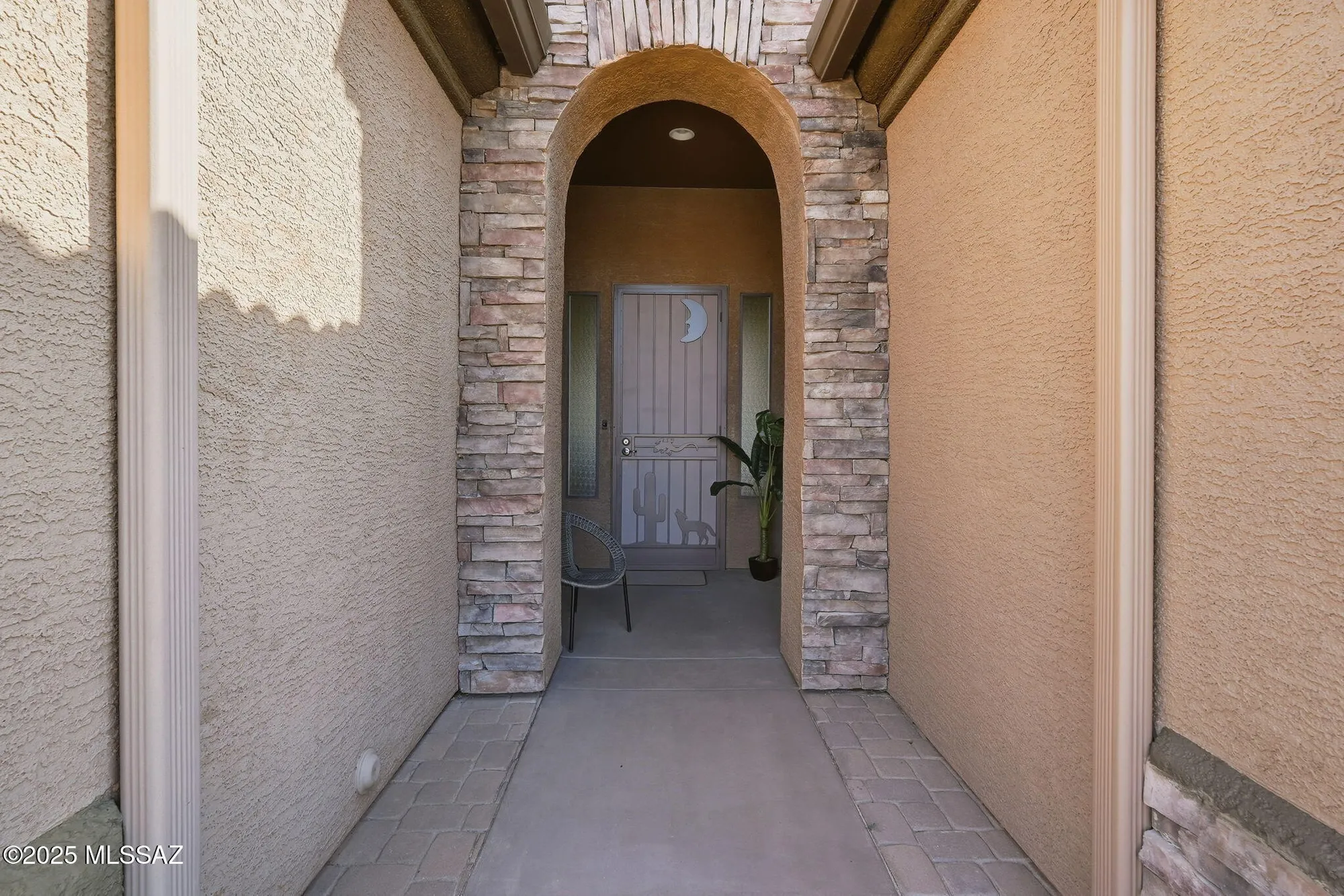 Property Slideshow image 4 of 43 | 5901 s painted canyon dr, Green Valley, AZ, 85622