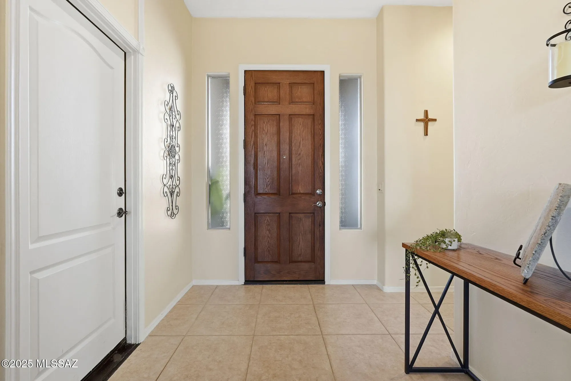 Property Slideshow image 5 of 43 | 5901 s painted canyon dr, Green Valley, AZ, 85622