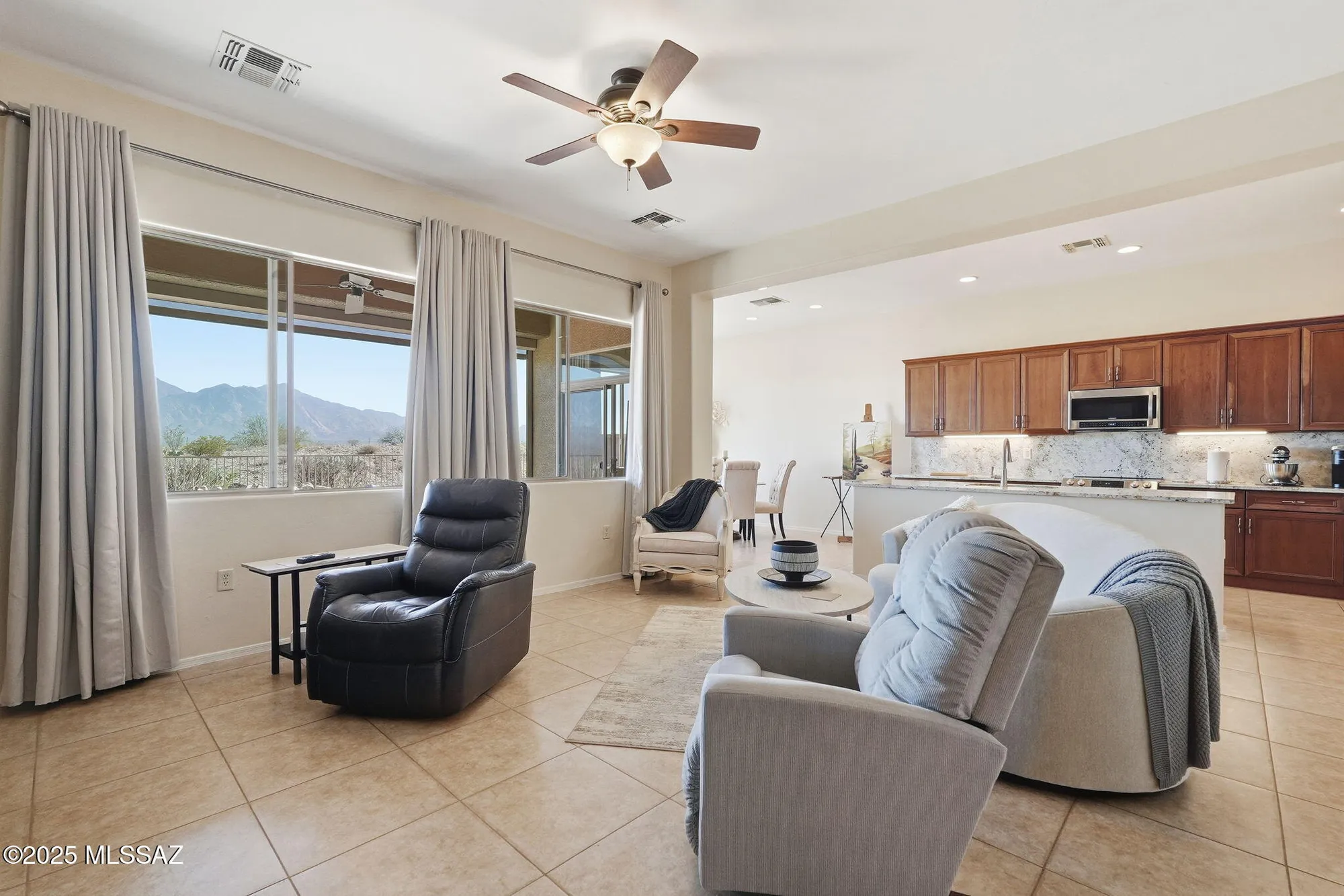 Property Slideshow image 7 of 43 | 5901 s painted canyon dr, Green Valley, AZ, 85622