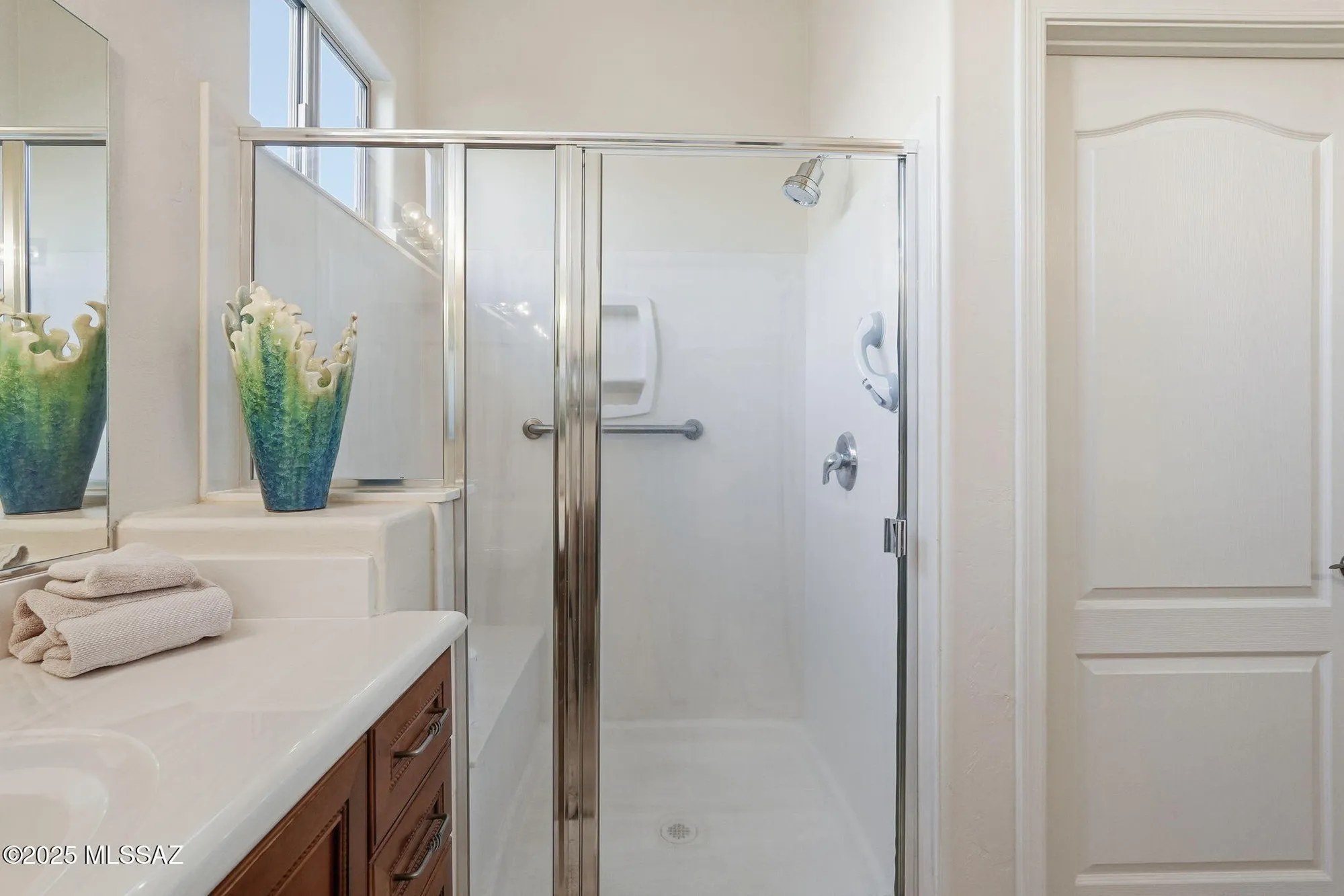 Property Slideshow image 21 of 43 | 5901 s painted canyon dr, Green Valley, AZ, 85622