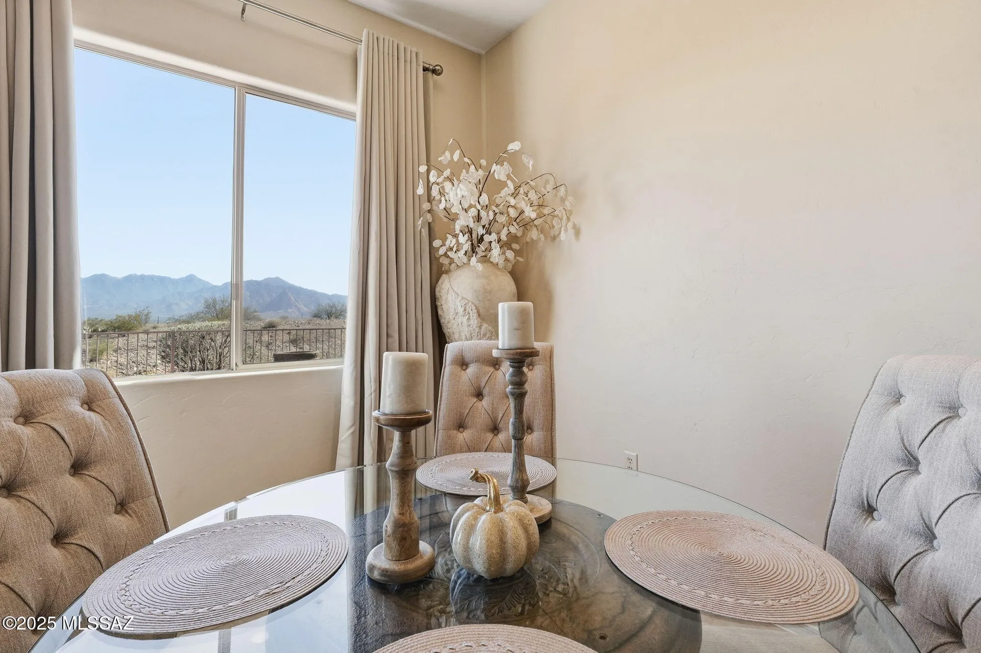 Property Slideshow image 16 of 43 | 5901 s painted canyon dr, Green Valley, AZ, 85622