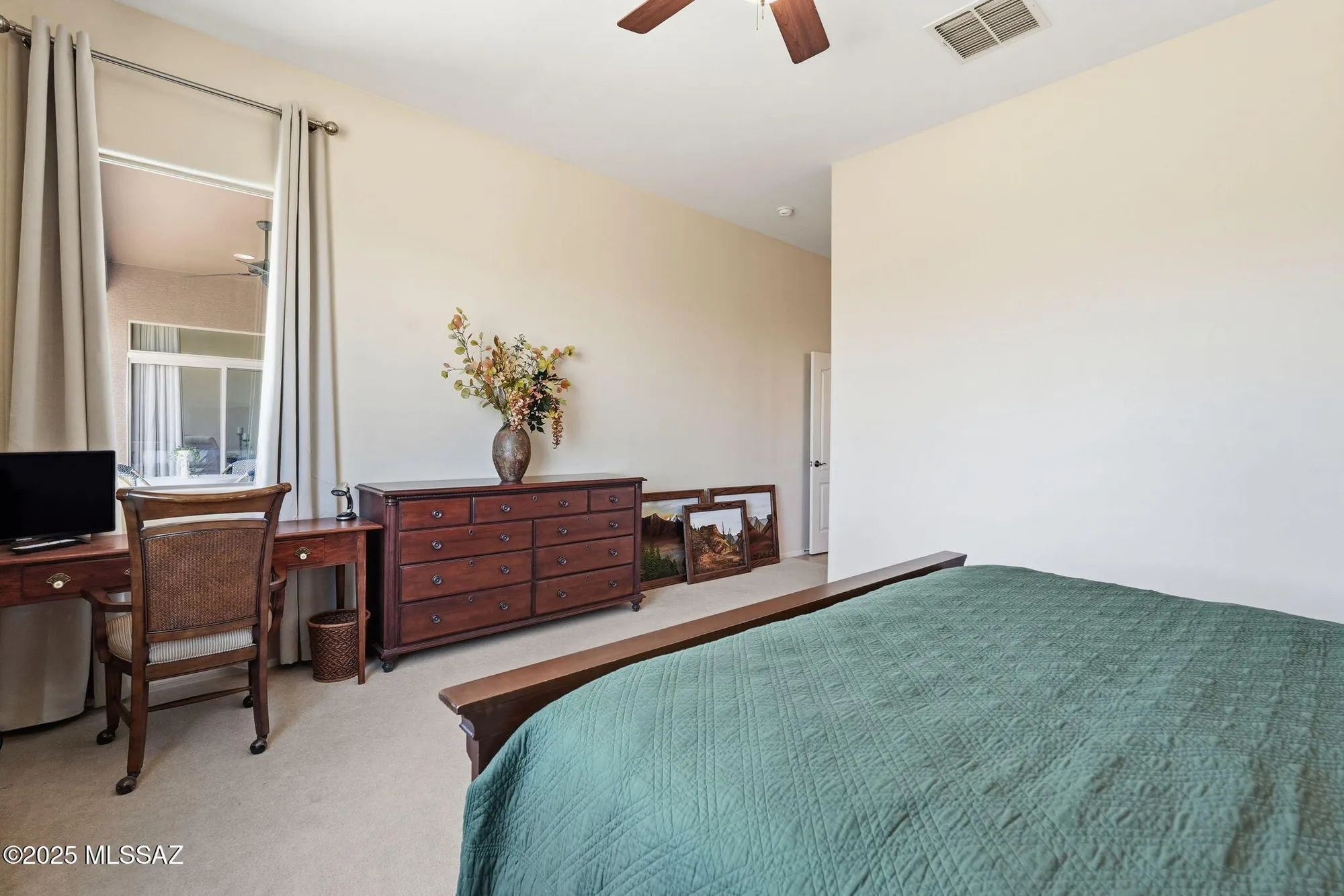 Property Slideshow image 19 of 43 | 5901 s painted canyon dr, Green Valley, AZ, 85622