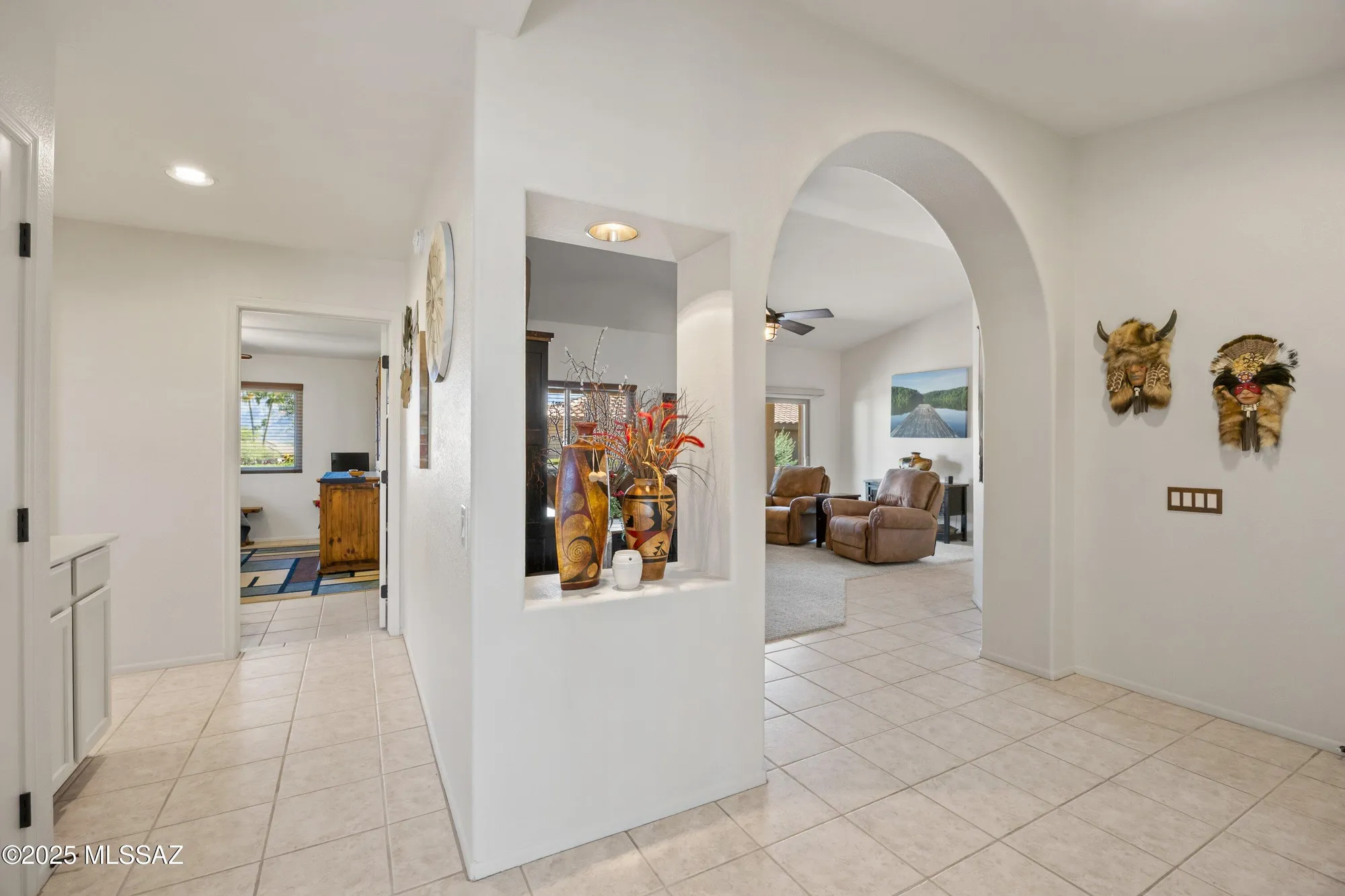 Property Slideshow image 5 of 38 | 14536 n rock springs ln, Oro Valley, AZ, 85755