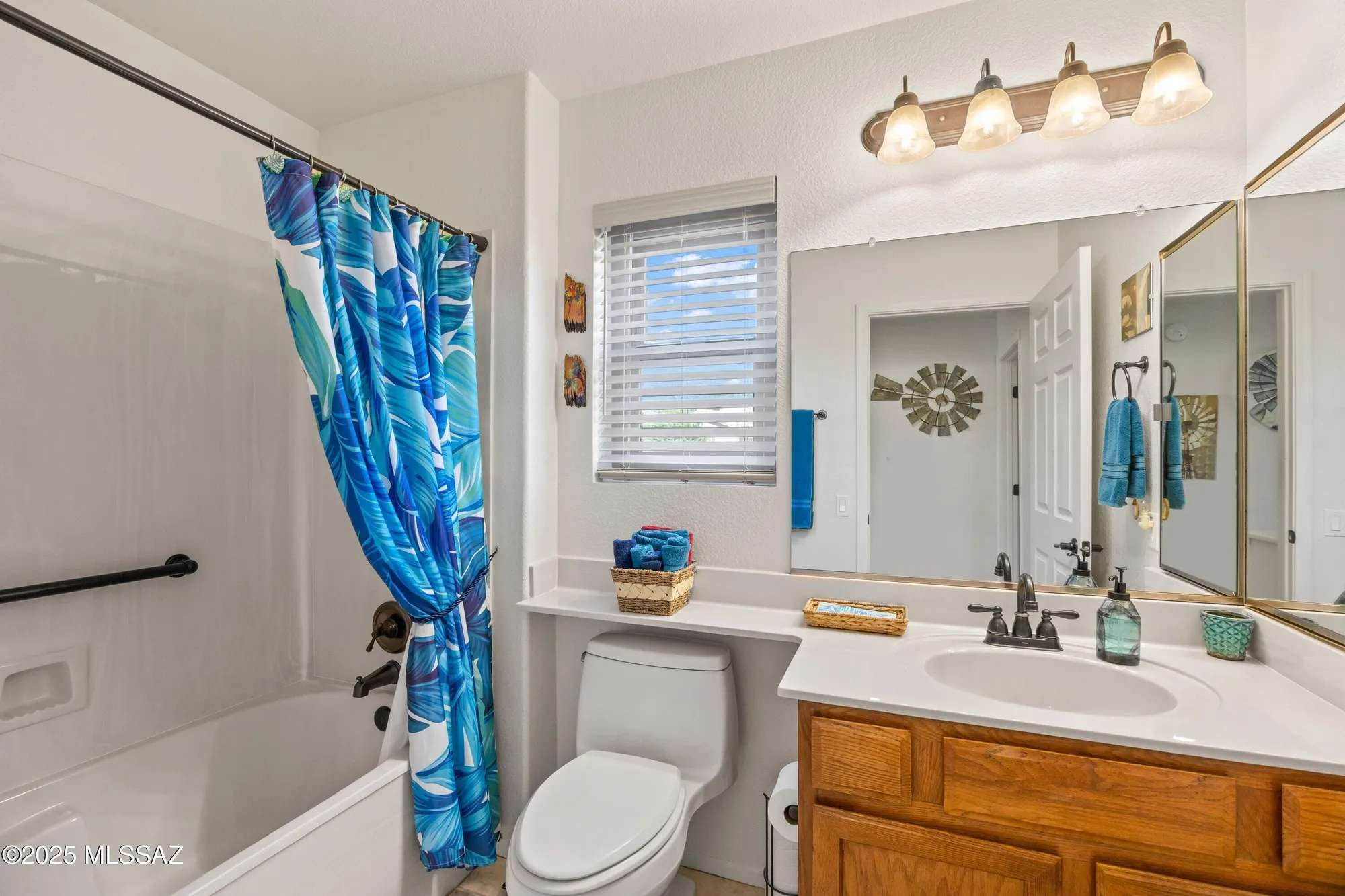 Property Slideshow image 27 of 38 | 14536 n rock springs ln, Oro Valley, AZ, 85755