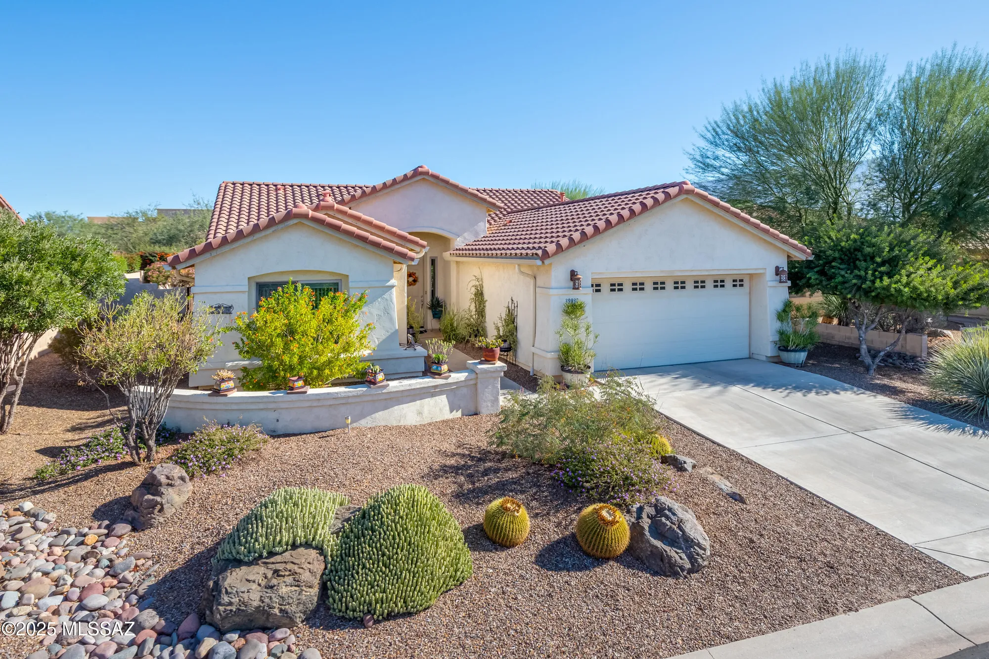 Property Slideshow image 1 of 27 | 39939 s sand crest dr, Saddlebrooke, AZ, 85739