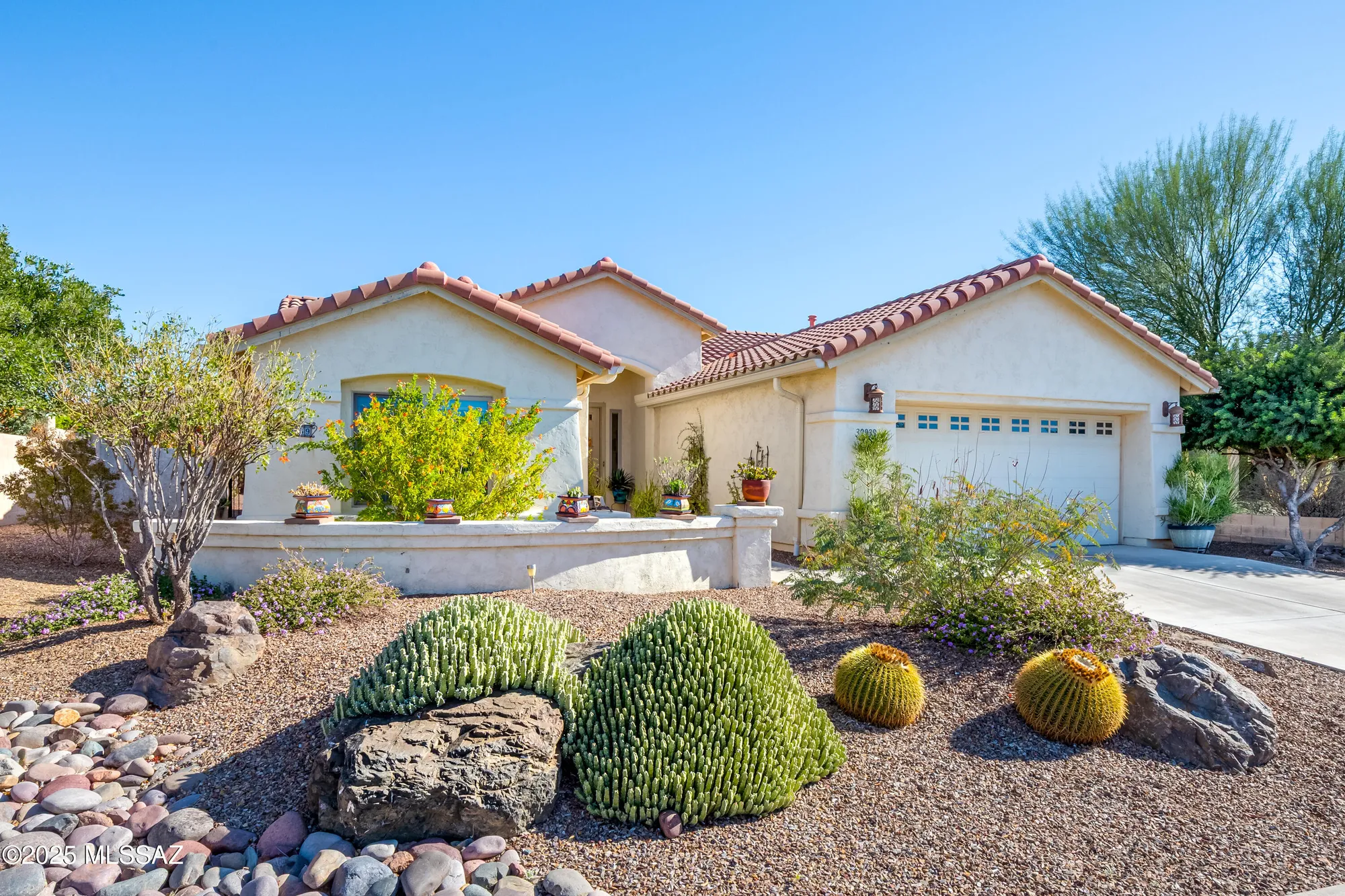 Property Slideshow image 2 of 27 | 39939 s sand crest dr, Saddlebrooke, AZ, 85739