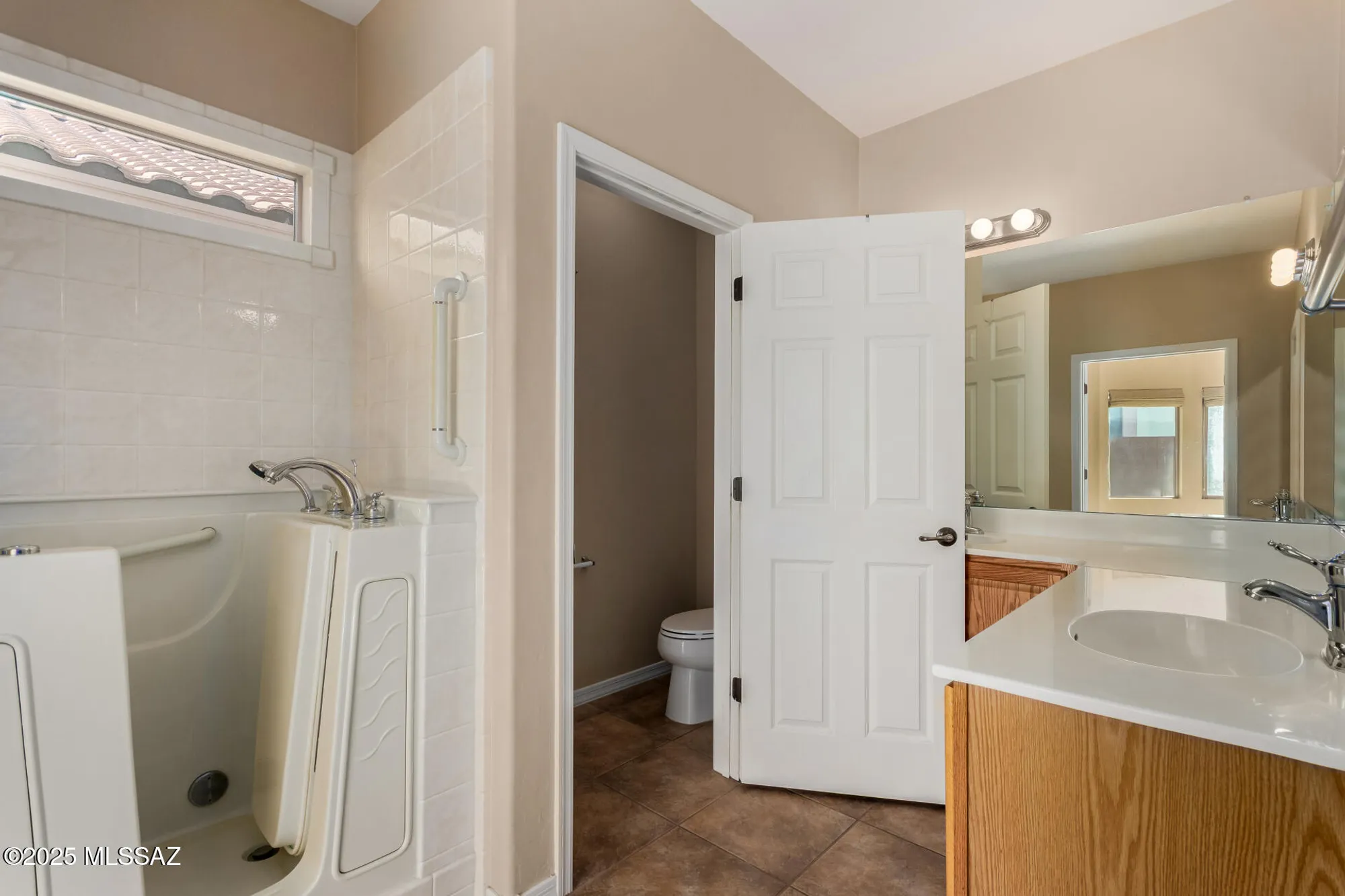Property Slideshow image 17 of 48 | 299 w calle del estribo, Sahuarita, AZ, 85629
