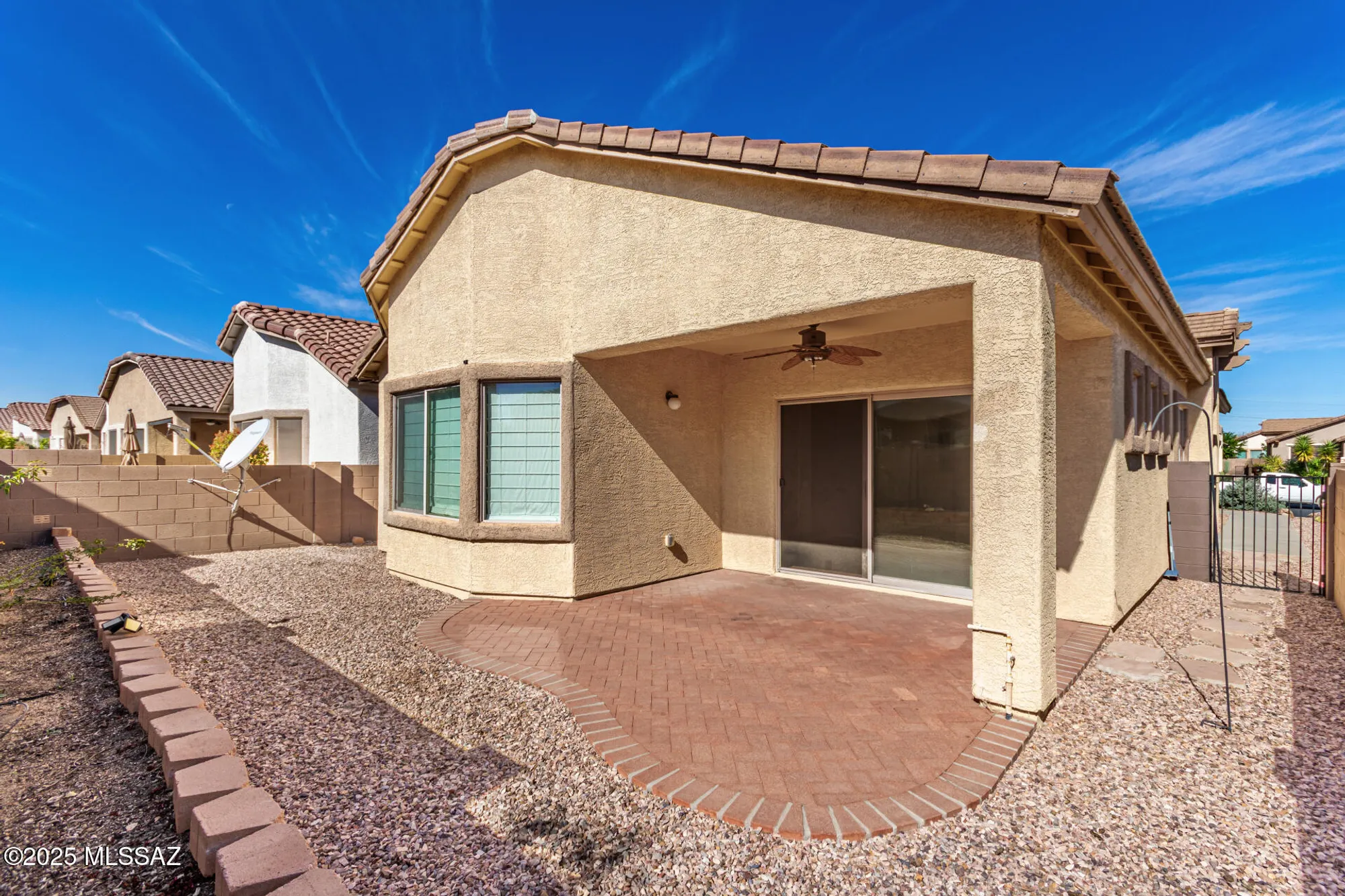 Property Slideshow image 28 of 48 | 299 w calle del estribo, Sahuarita, AZ, 85629