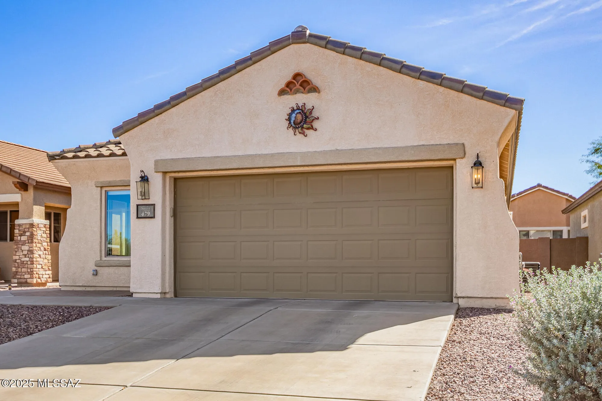 Property Slideshow image 4 of 46 | 479 w calle moncayo, Sahuarita, AZ, 85629