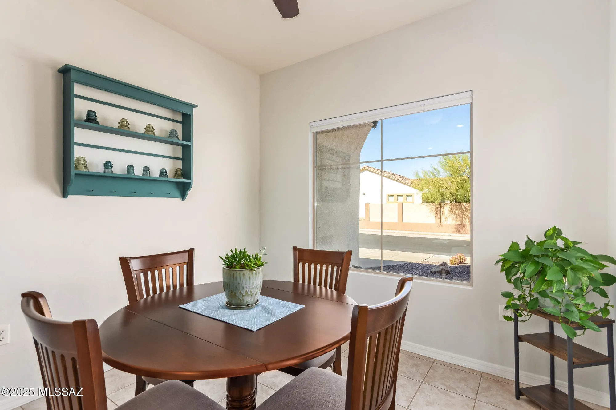 Property Slideshow image 8 of 46 | 479 w calle moncayo, Sahuarita, AZ, 85629