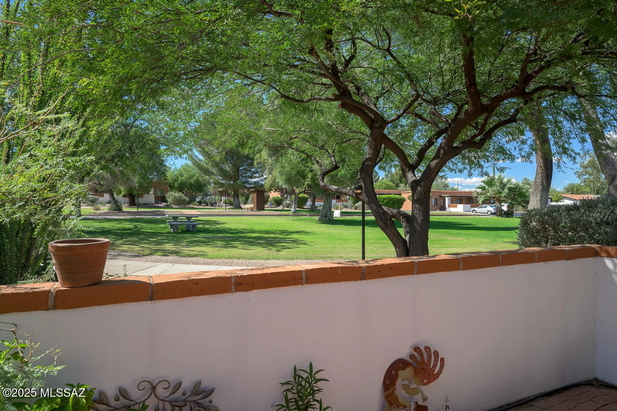 Property Slideshow image 1 of 43 | 265 s paseo sarta a, Green Valley, AZ, 85614