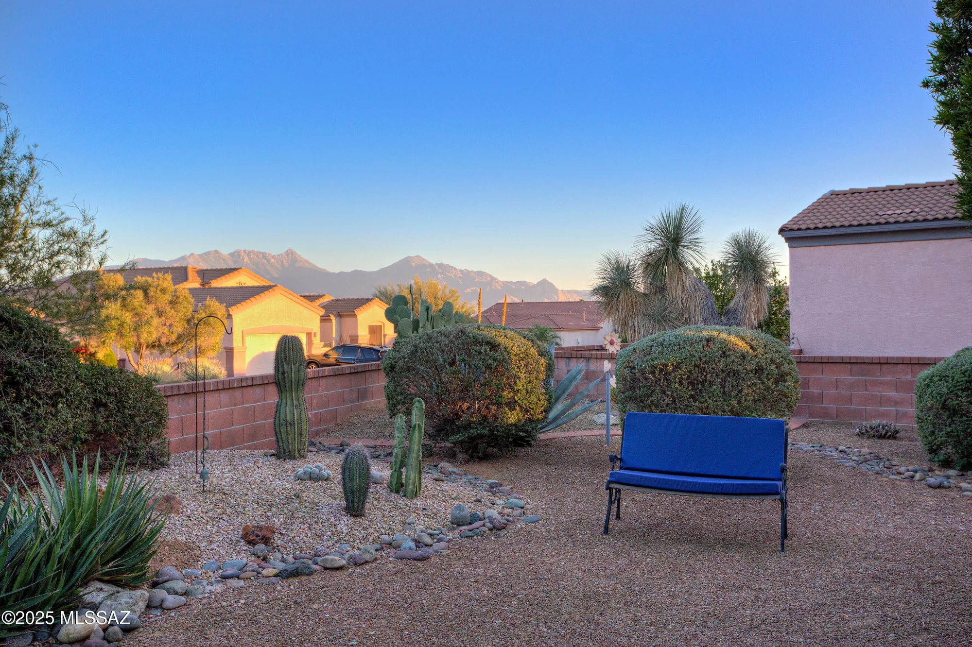 Property Slideshow image 29 of 34 | 56 n cape royal dr, Green Valley, AZ, 85614