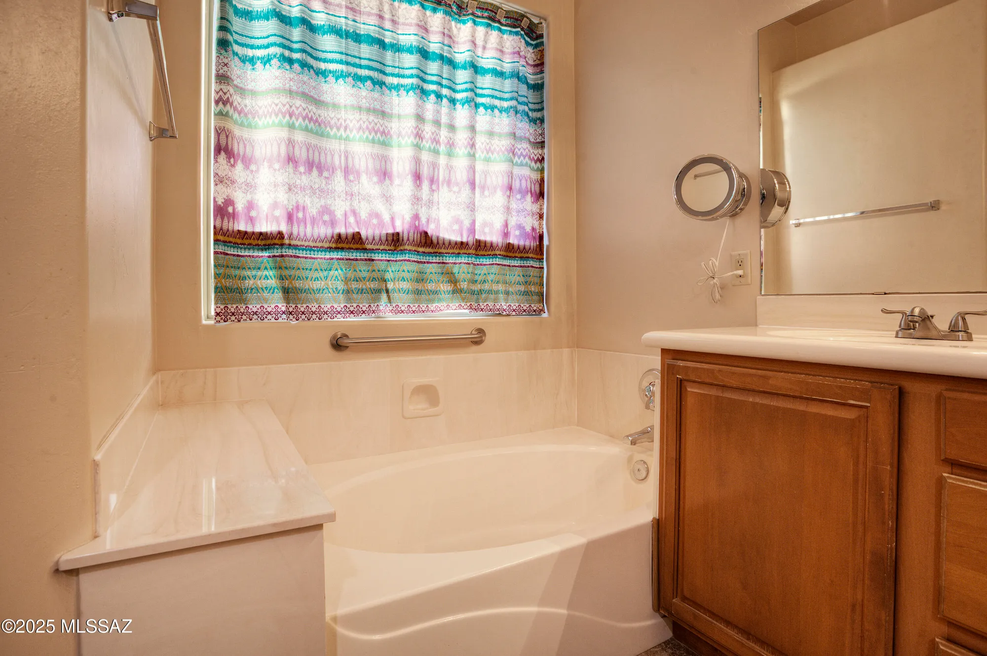 Property Slideshow image 15 of 34 | 56 n cape royal dr, Green Valley, AZ, 85614