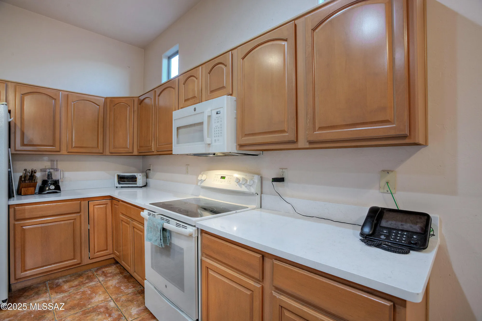 Property Slideshow image 9 of 34 | 56 n cape royal dr, Green Valley, AZ, 85614