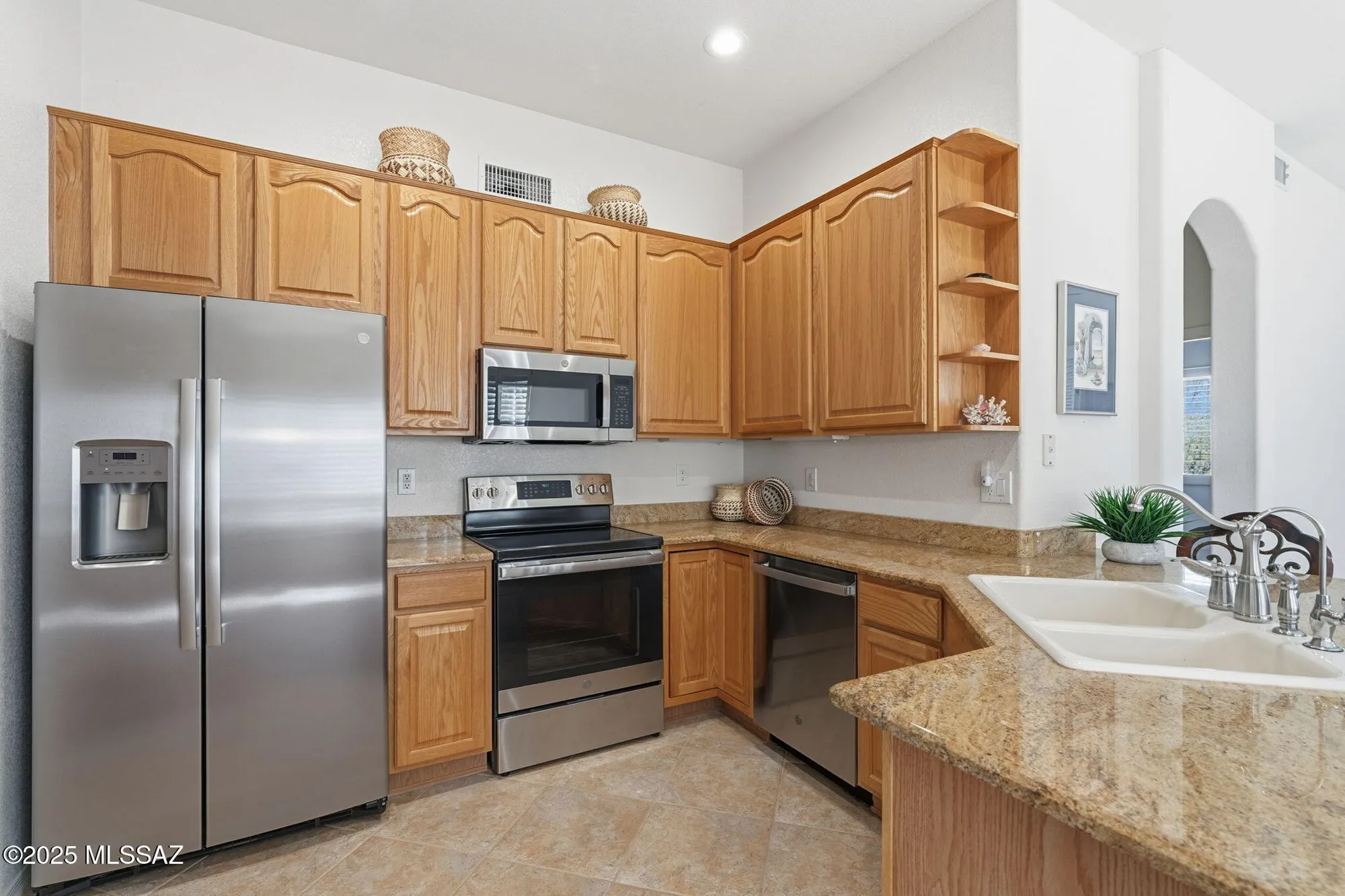 Property Slideshow image 15 of 41 | 63594 e harmony dr, Tucson, AZ, 85739