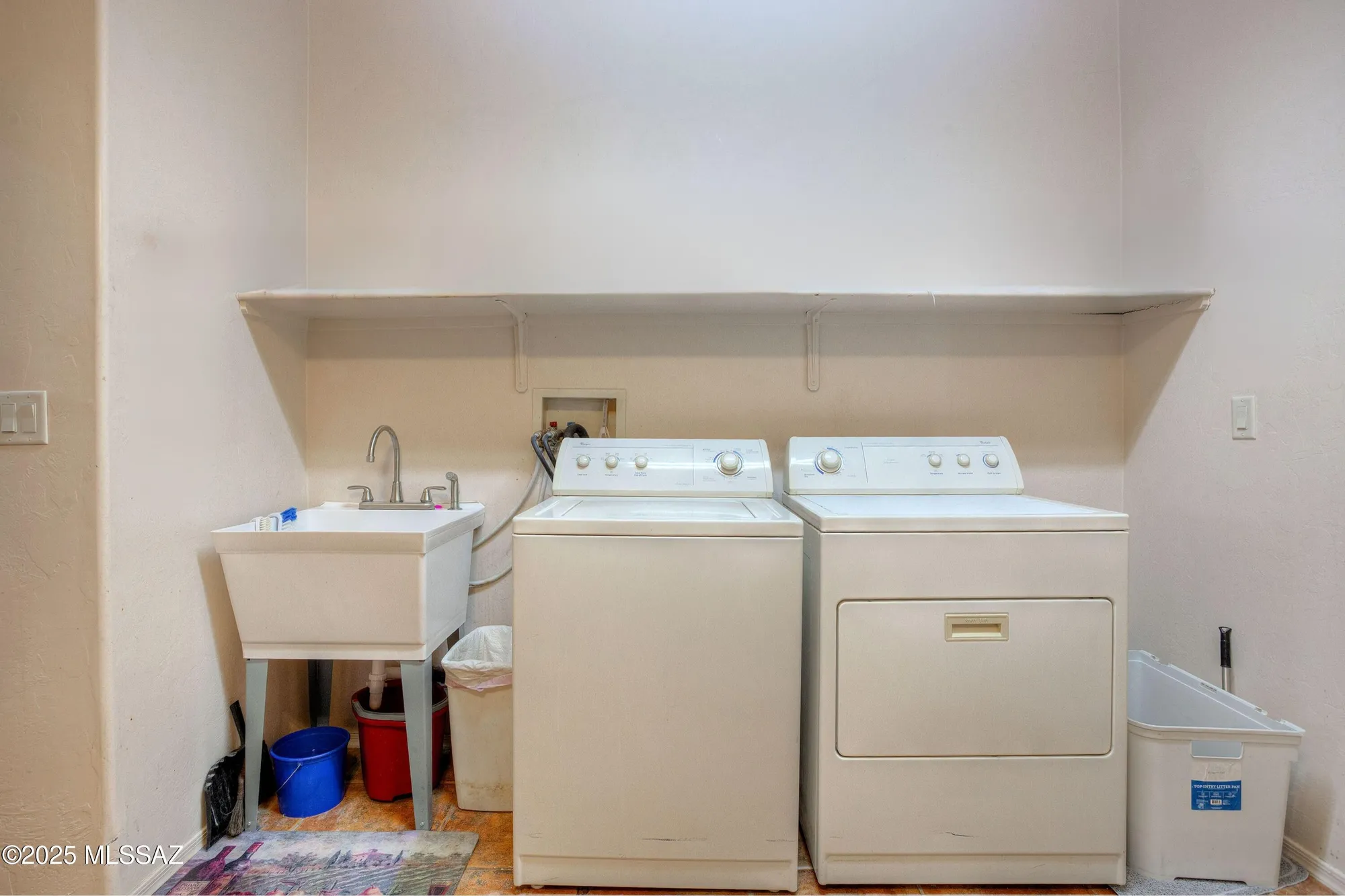 Property Slideshow image 22 of 34 | 56 n cape royal dr, Green Valley, AZ, 85614