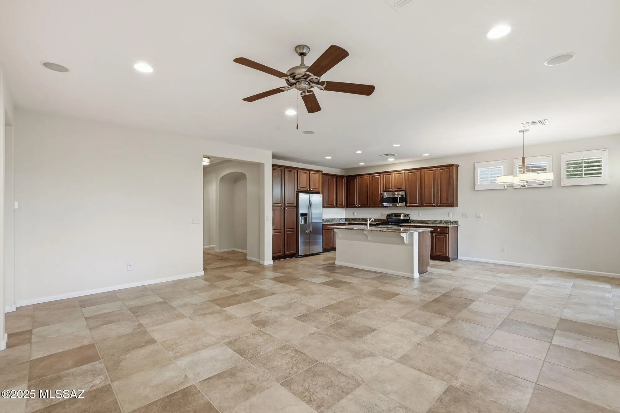Property Slideshow image 10 of 47 | 1094 n night heron dr, Green Valley, AZ, 85614