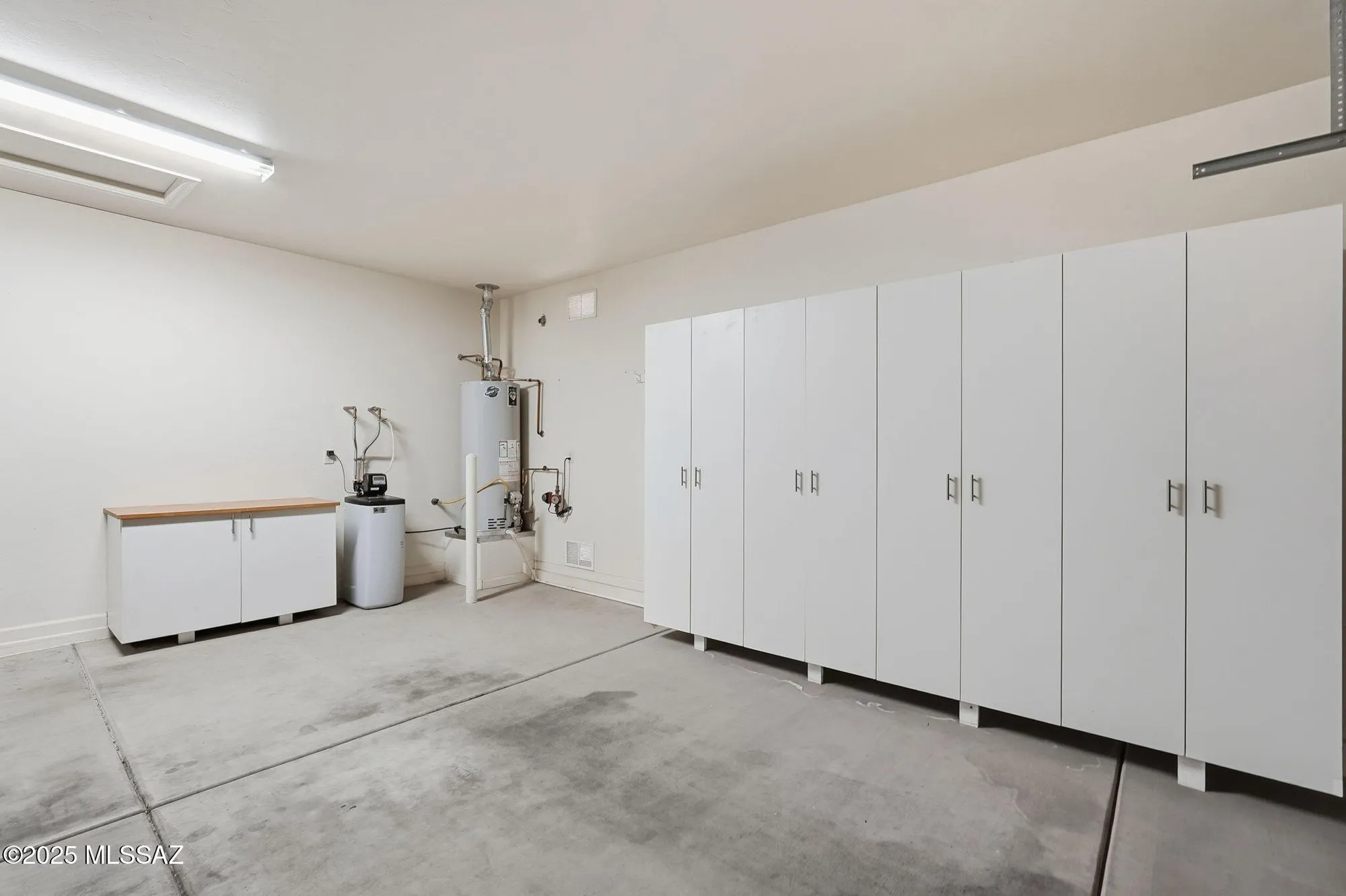 Property Slideshow image 28 of 47 | 1094 n night heron dr, Green Valley, AZ, 85614