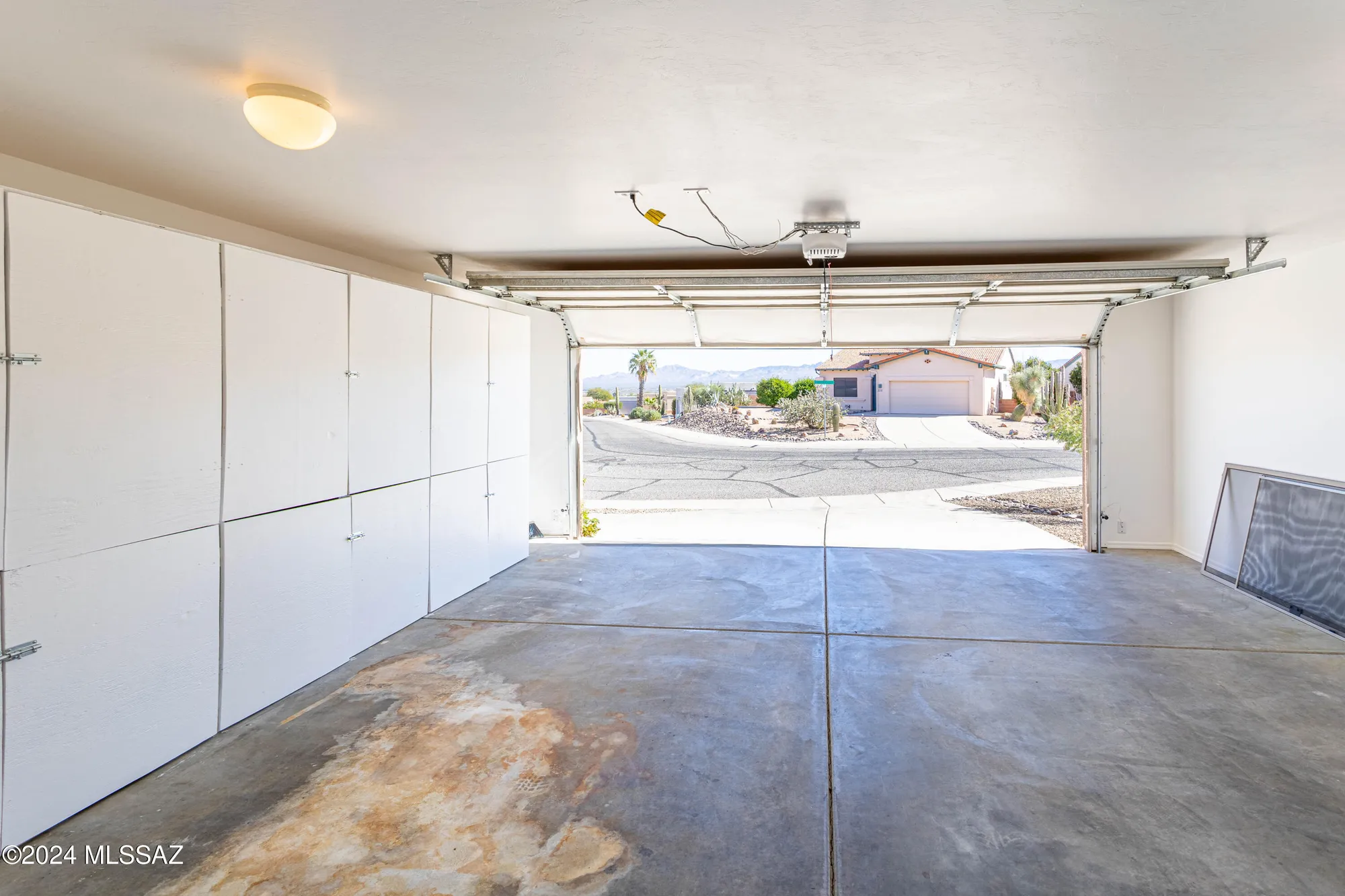 Property Slideshow image 16 of 50 | 287 n via la castellana, Green Valley, AZ, 85614
