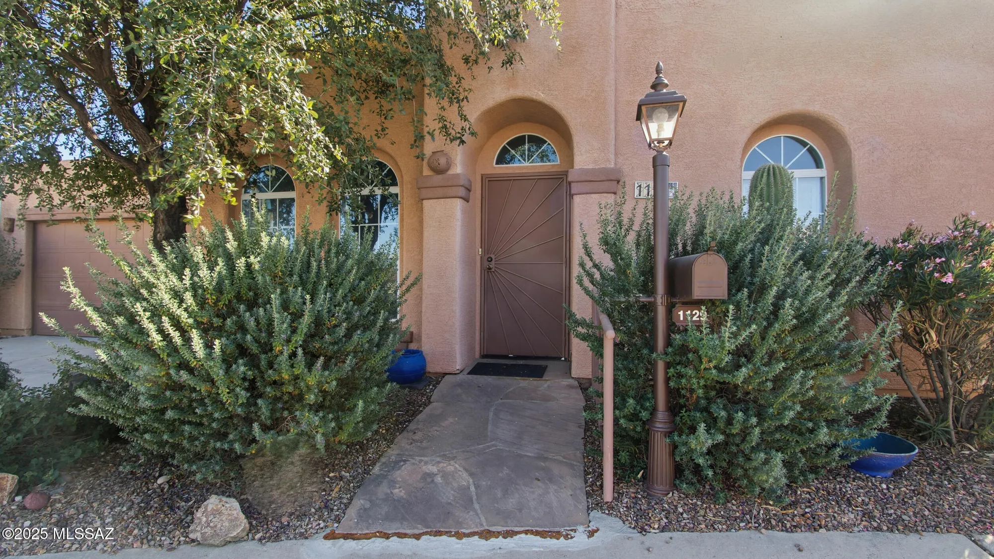 Property Slideshow image 3 of 28 | 1129 w calle querida, Sahuarita, AZ, 85629