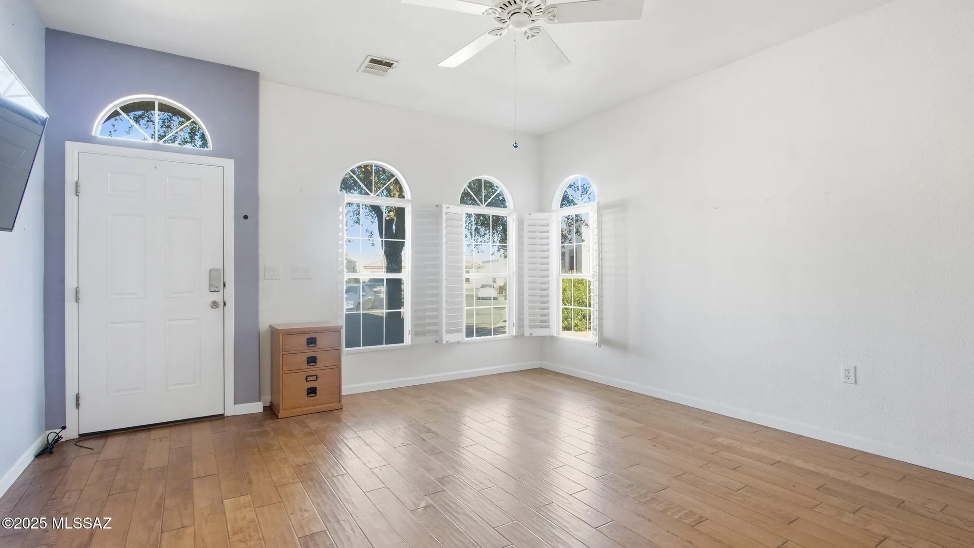 Property Slideshow image 4 of 28 | 1129 w calle querida, Sahuarita, AZ, 85629