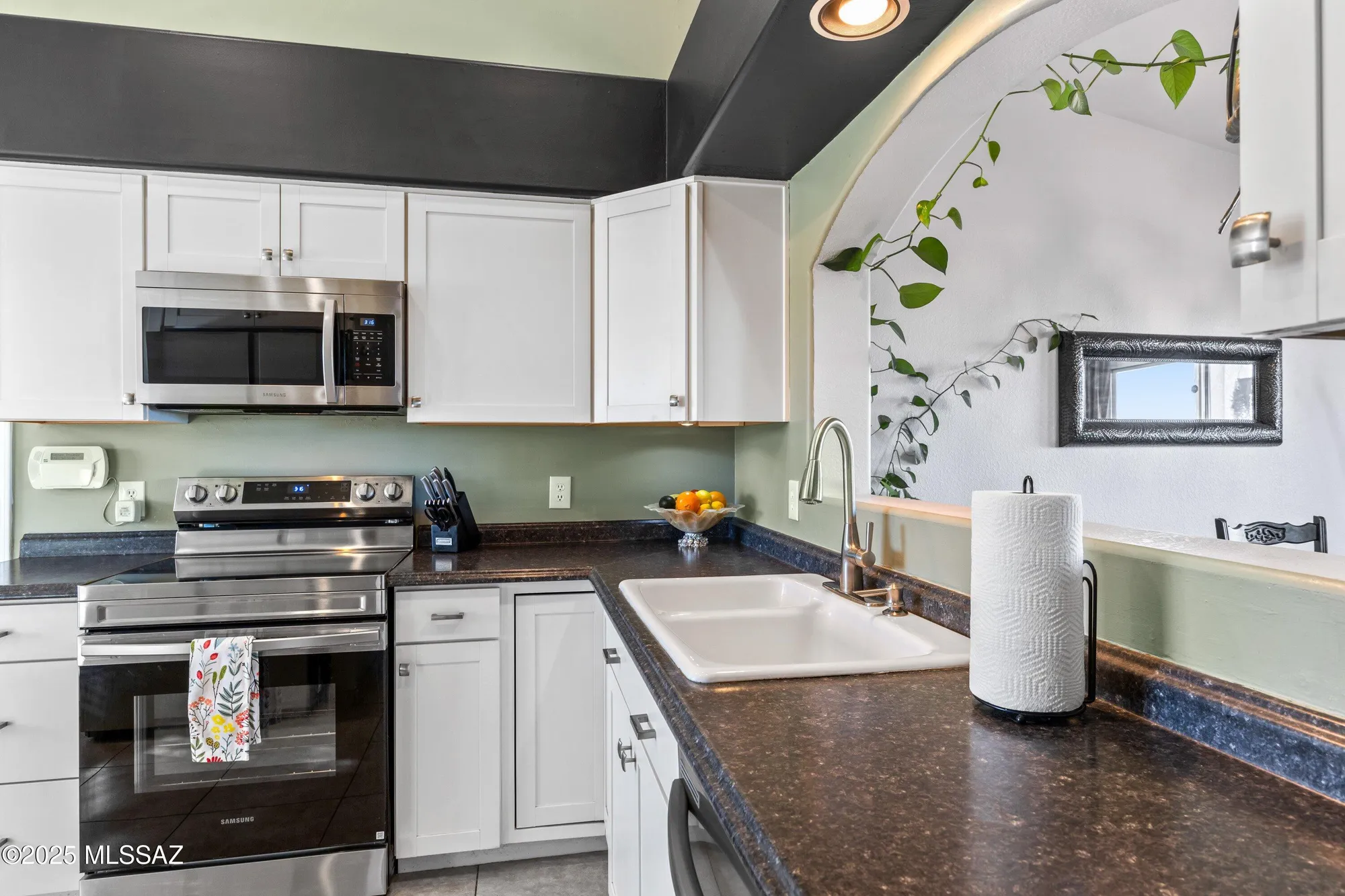 Property Slideshow image 9 of 33 | 1858 w placita de agosto, Green Valley, AZ, 85622