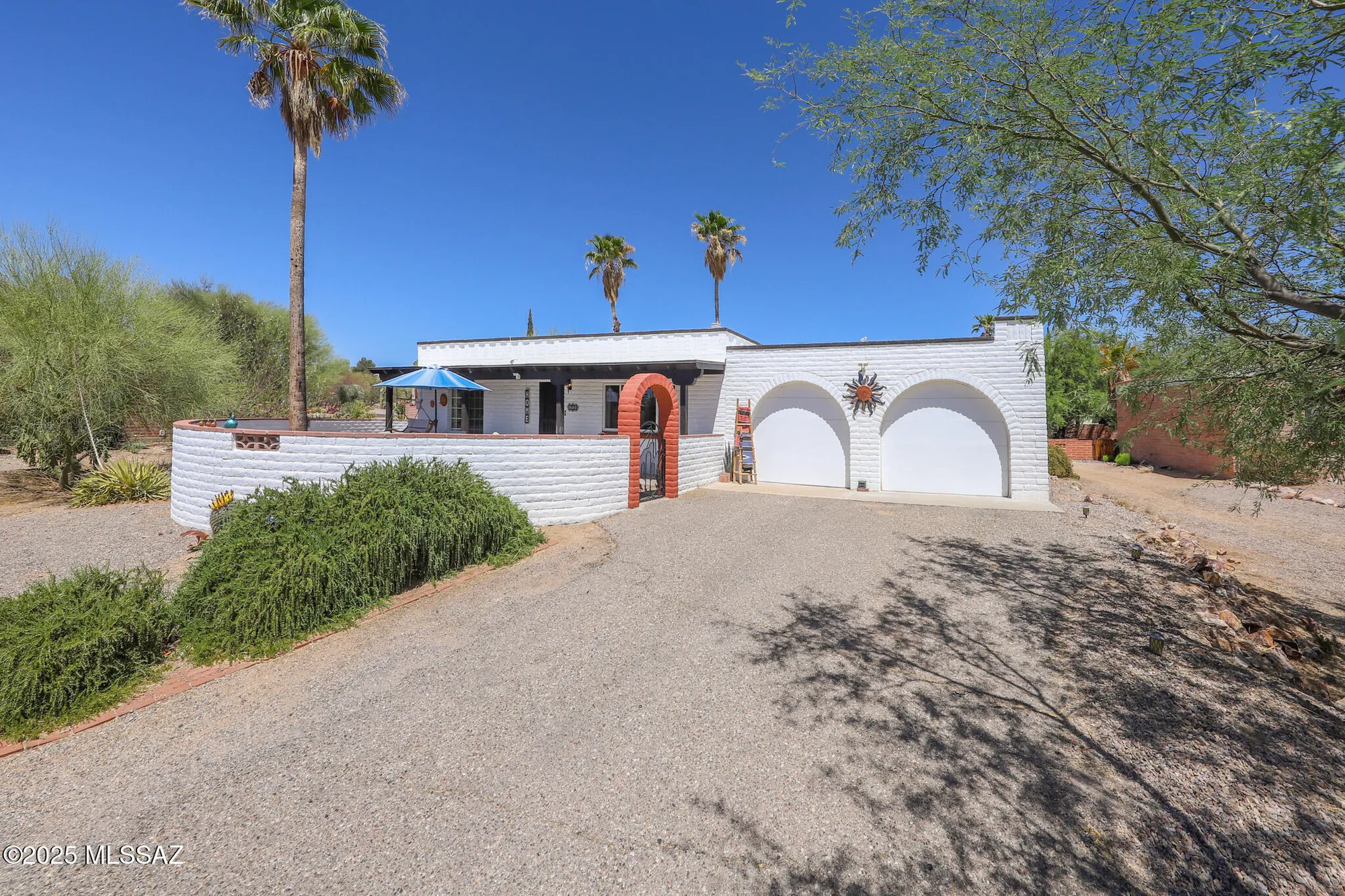 Property Slideshow image 2 of 50 | 628 s corpino de pecho, Green Valley, AZ, 85614