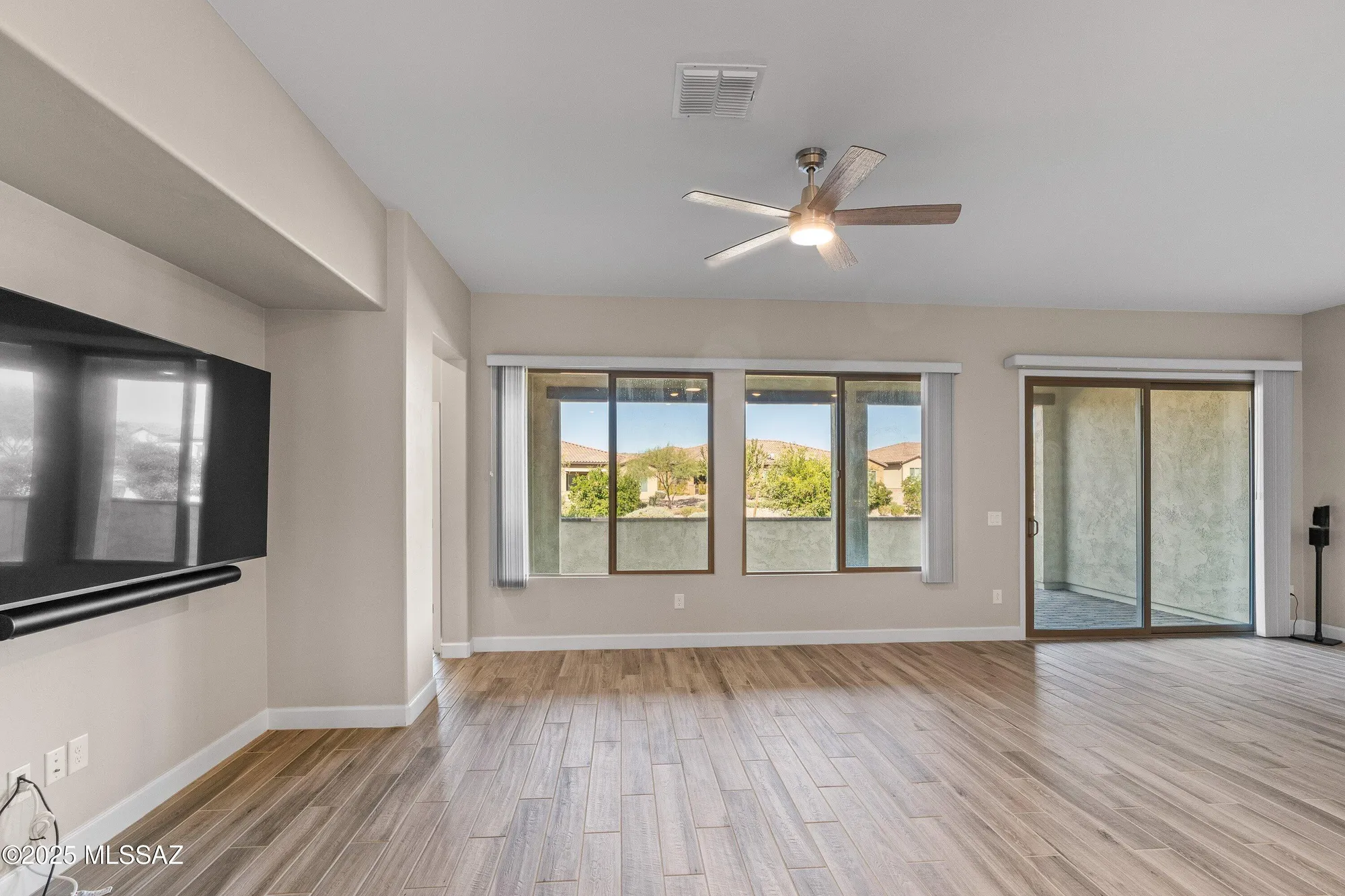 Property Slideshow image 13 of 45 | 62870 e thunder rock dr, Saddlebrooke, AZ, 85739