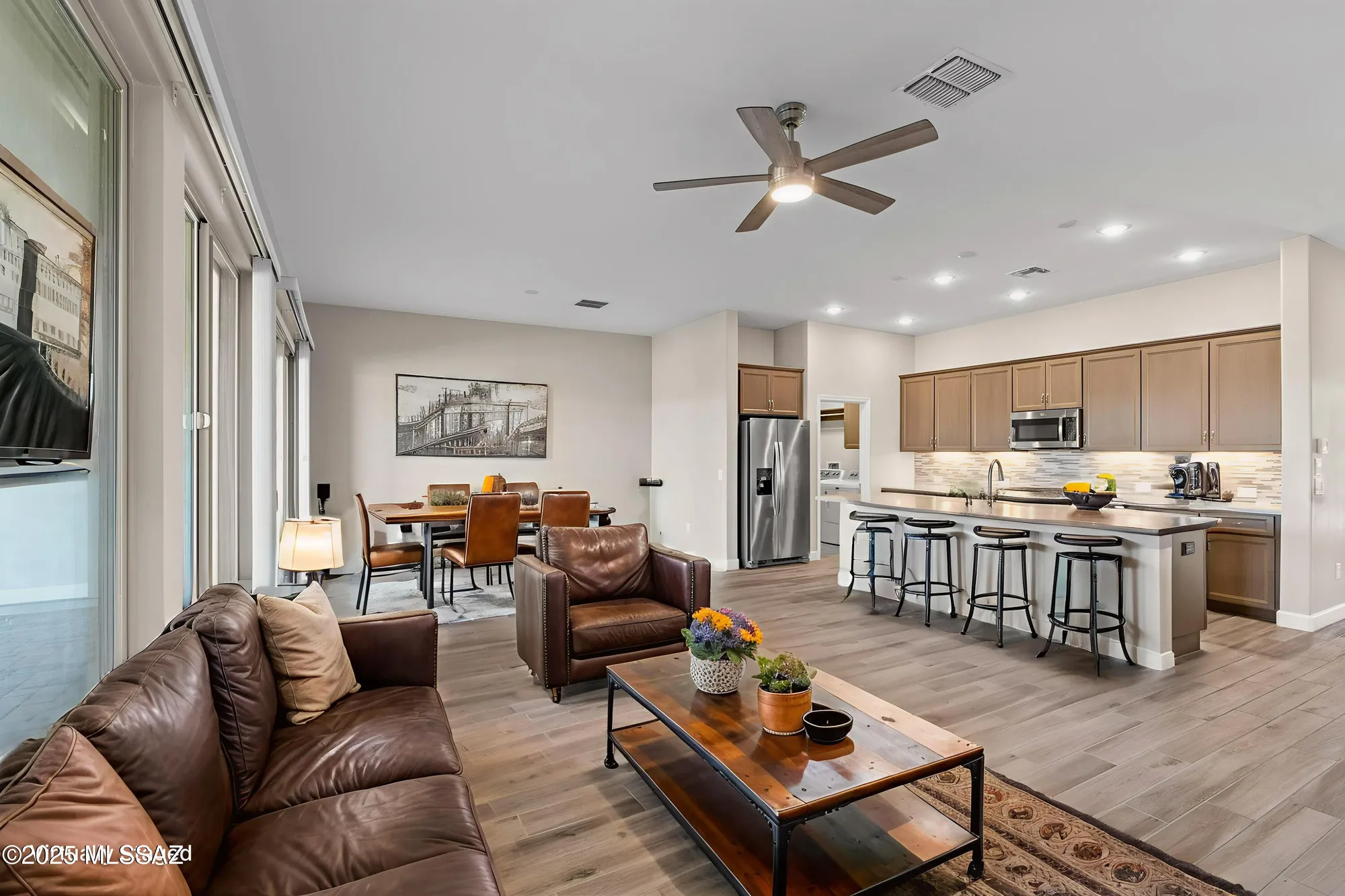 Property Slideshow image 11 of 45 | 62870 e thunder rock dr, Saddlebrooke, AZ, 85739