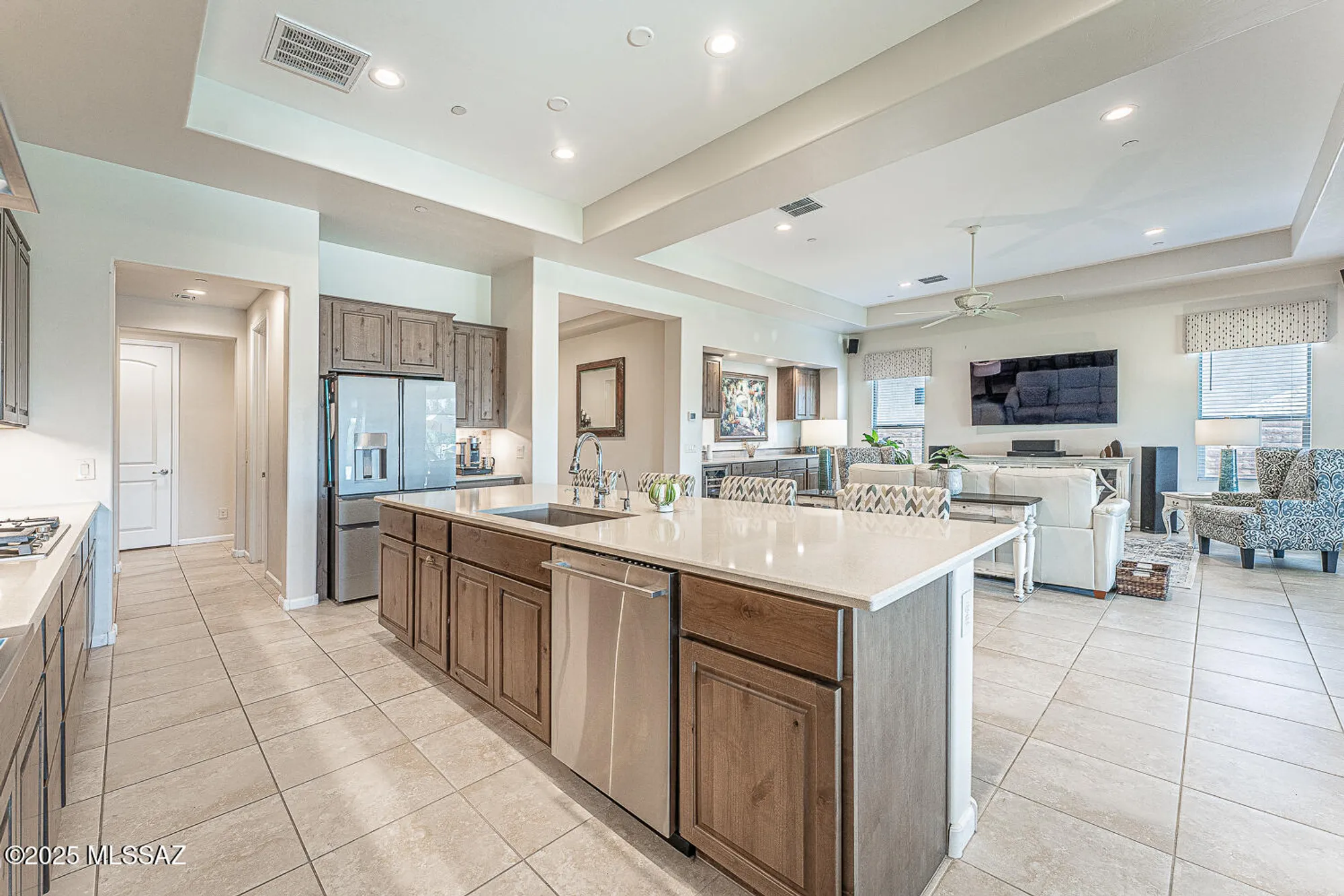 Property Slideshow image 8 of 43 | 2230 e thunder bluff dr, Green Valley, AZ, 85614