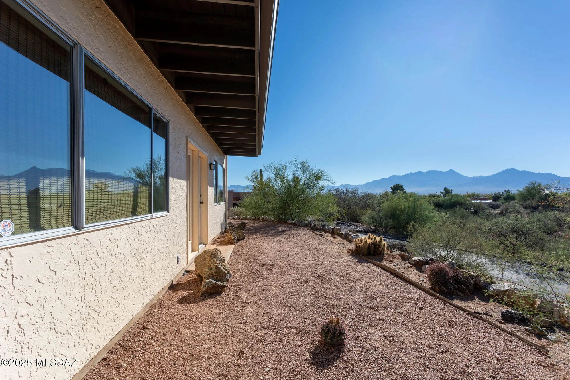 Property Slideshow image 32 of 50 | 959 s las lomas cir, Green Valley, AZ, 85614